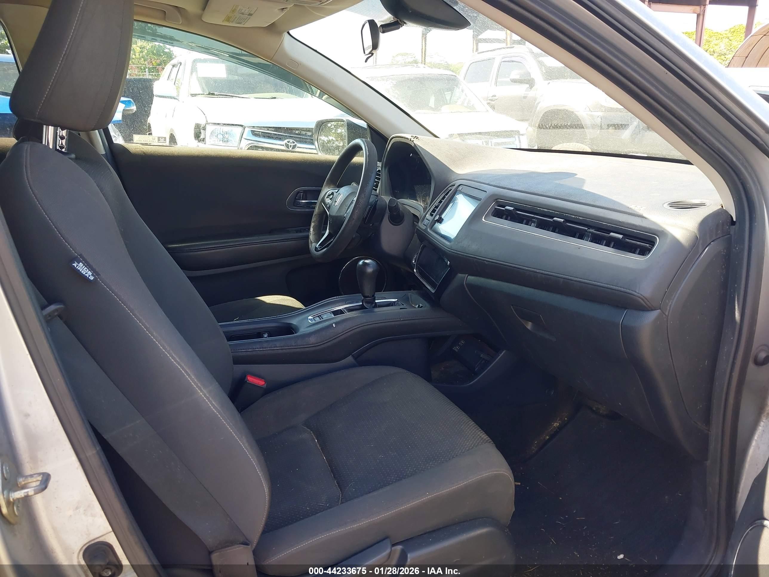 HONDA HR-V image 5