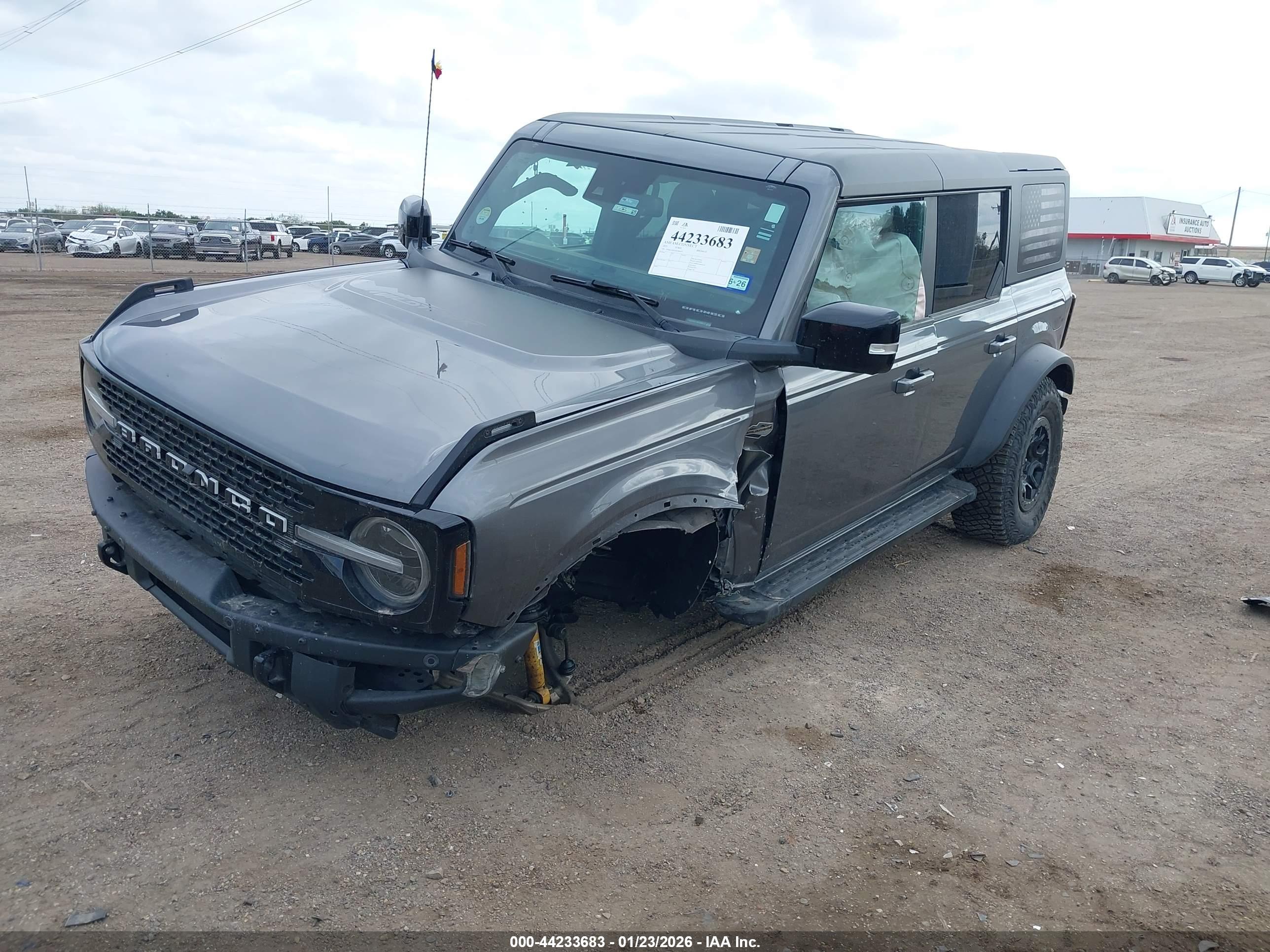 FORD BRONCO image 2