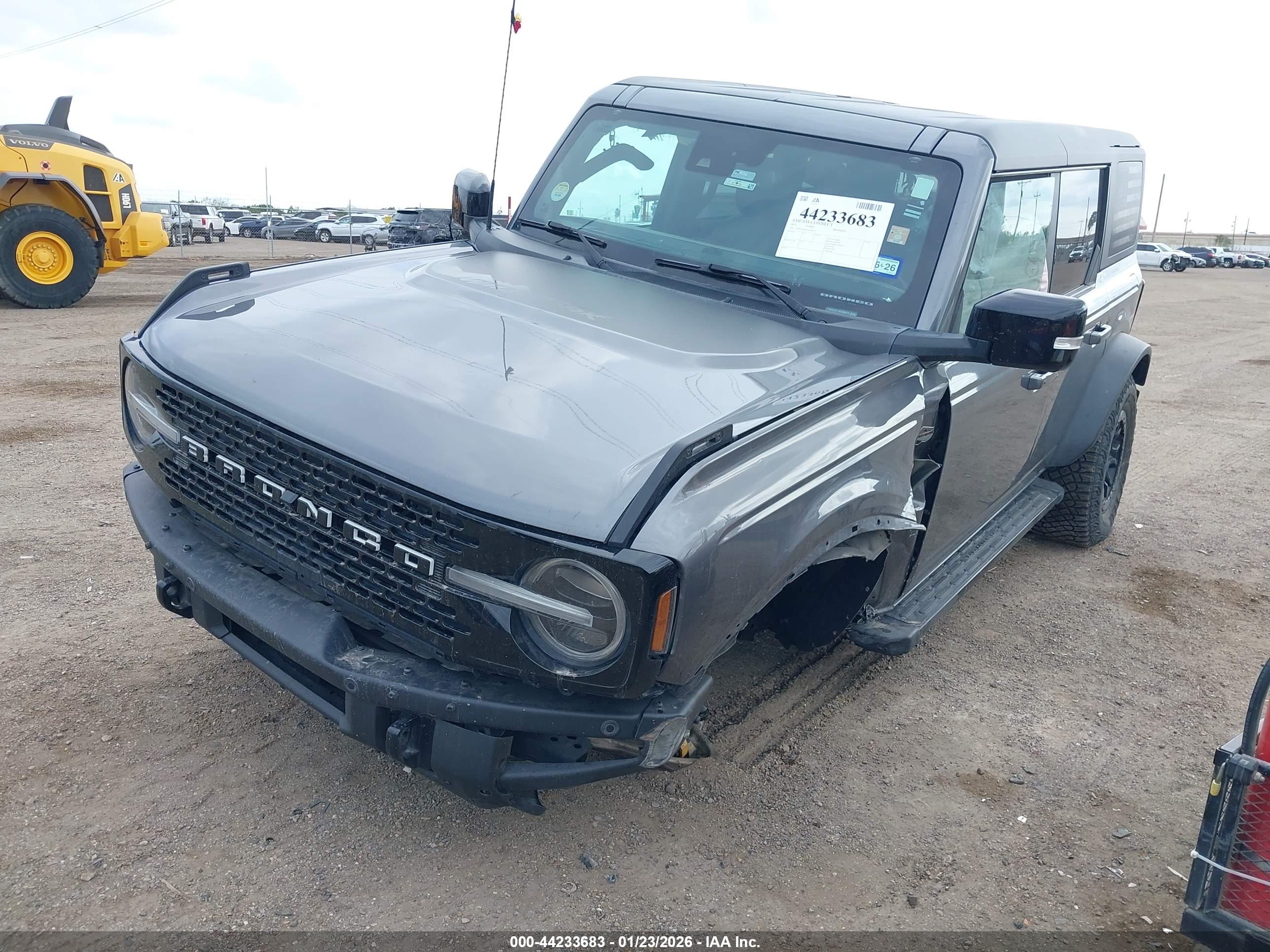 FORD BRONCO image 6