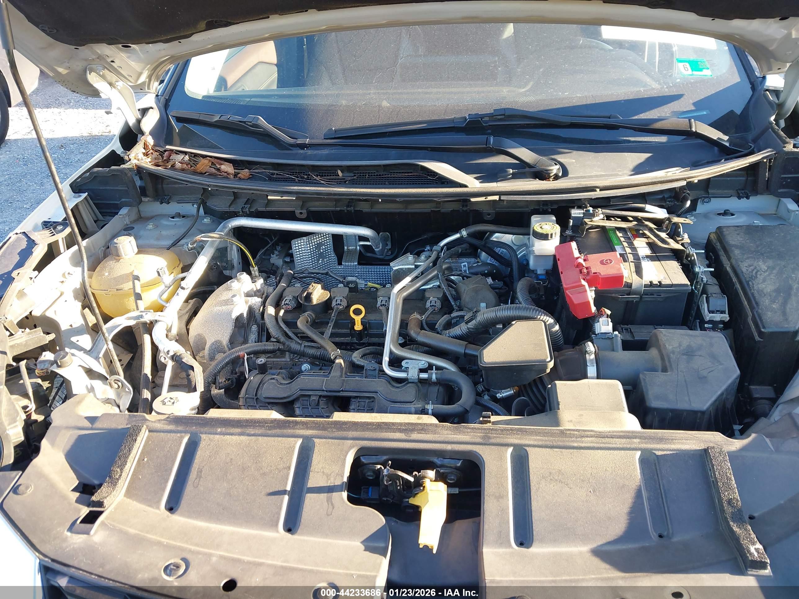 NISSAN ROGUE image 10