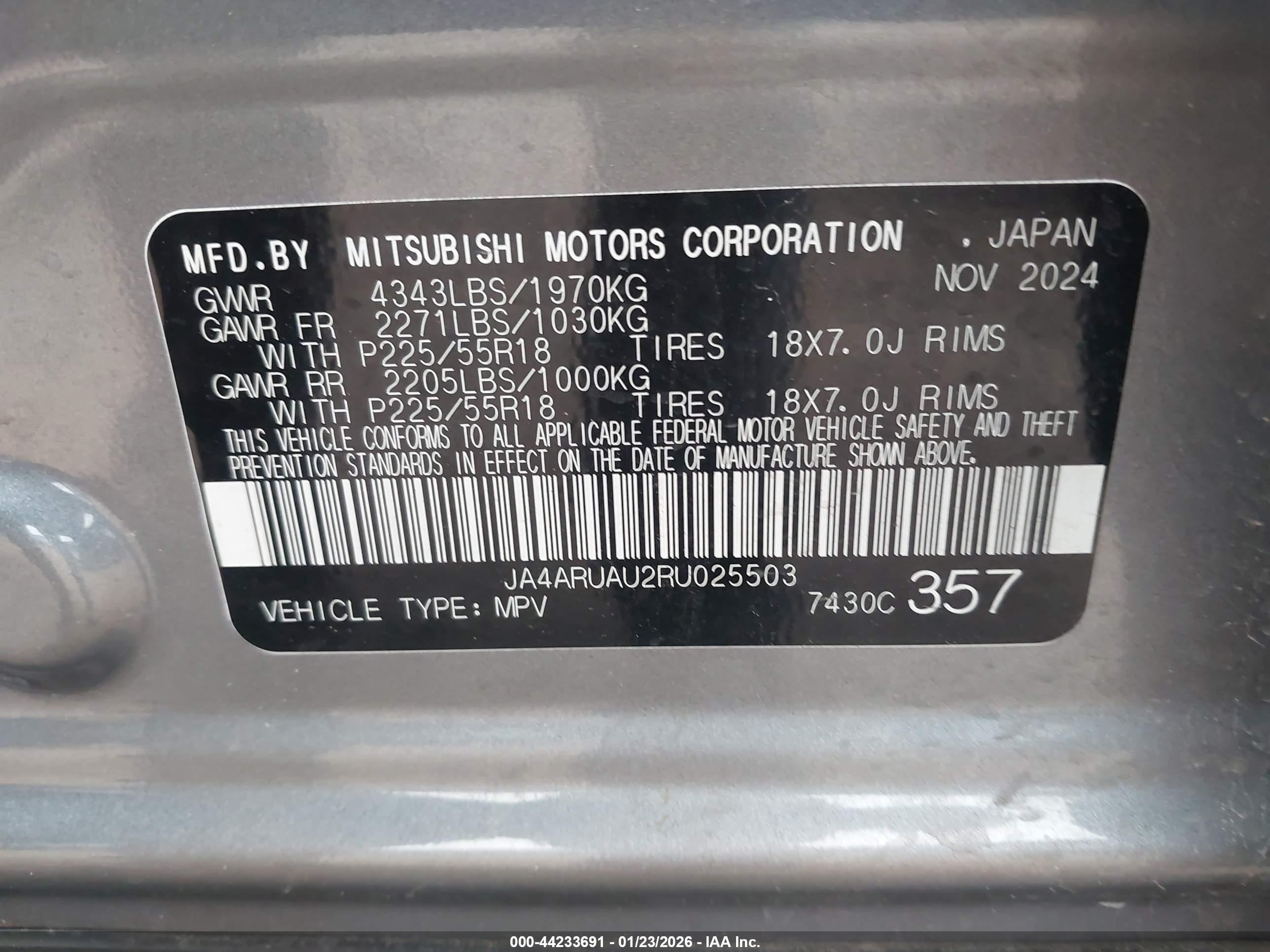 MITSUBISHI OUTLANDER image 9