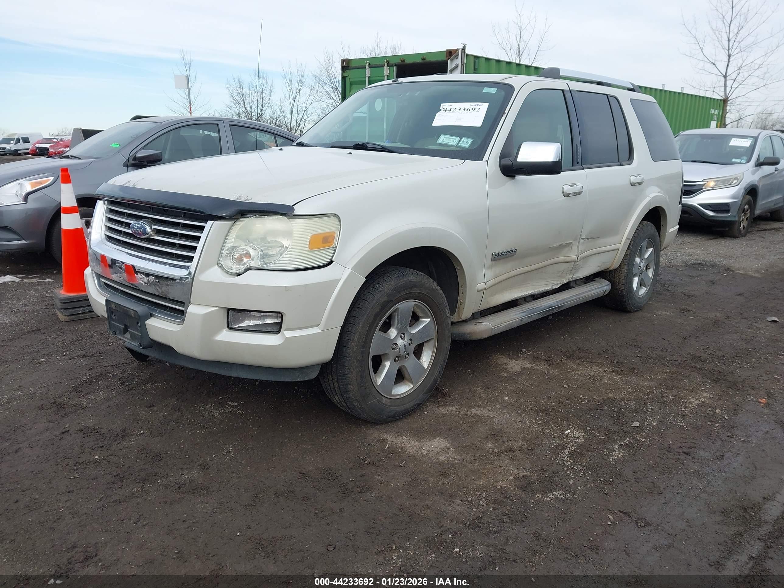 FORD EXPLORER image 2