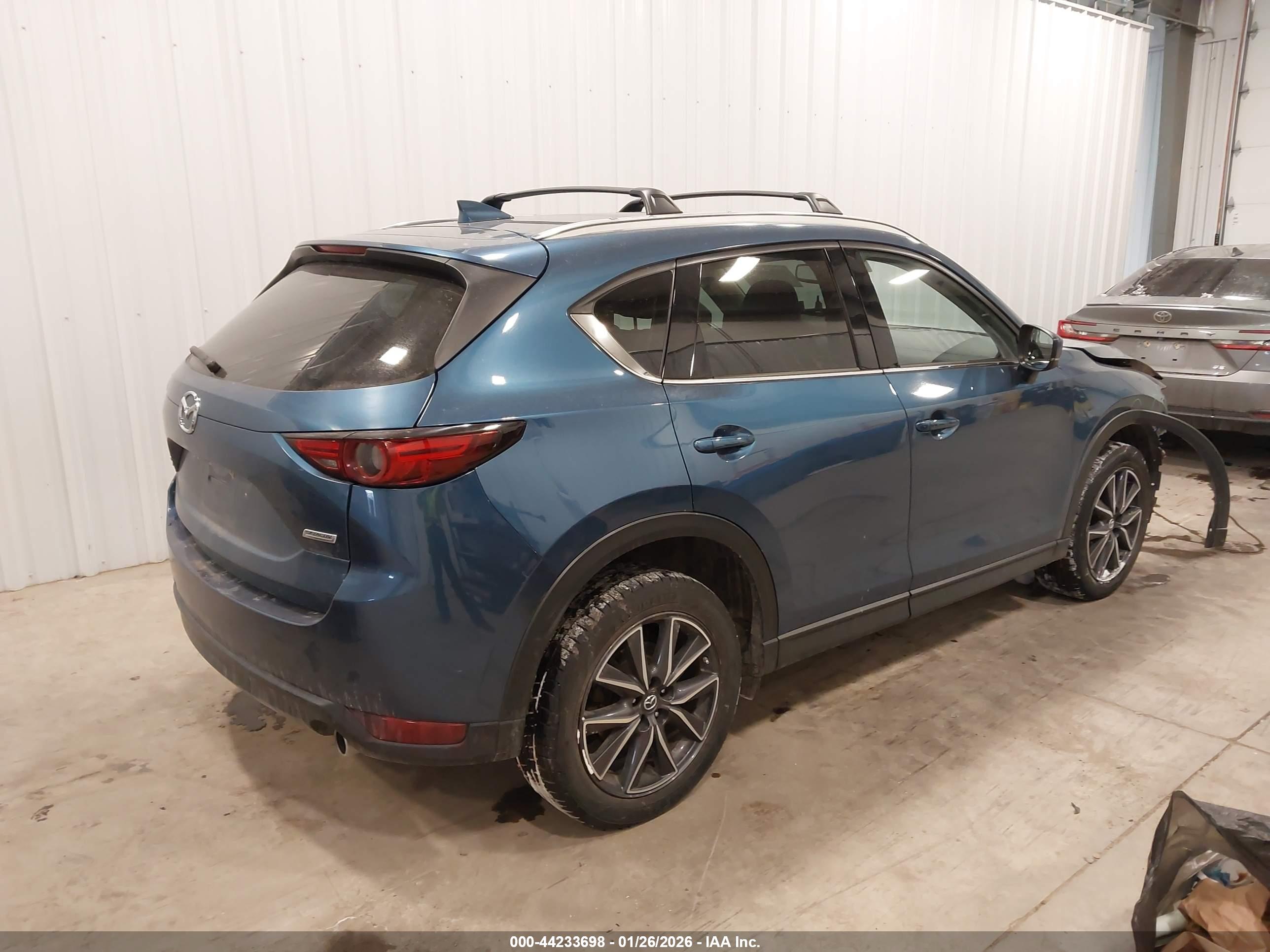 MAZDA CX-5 image 4