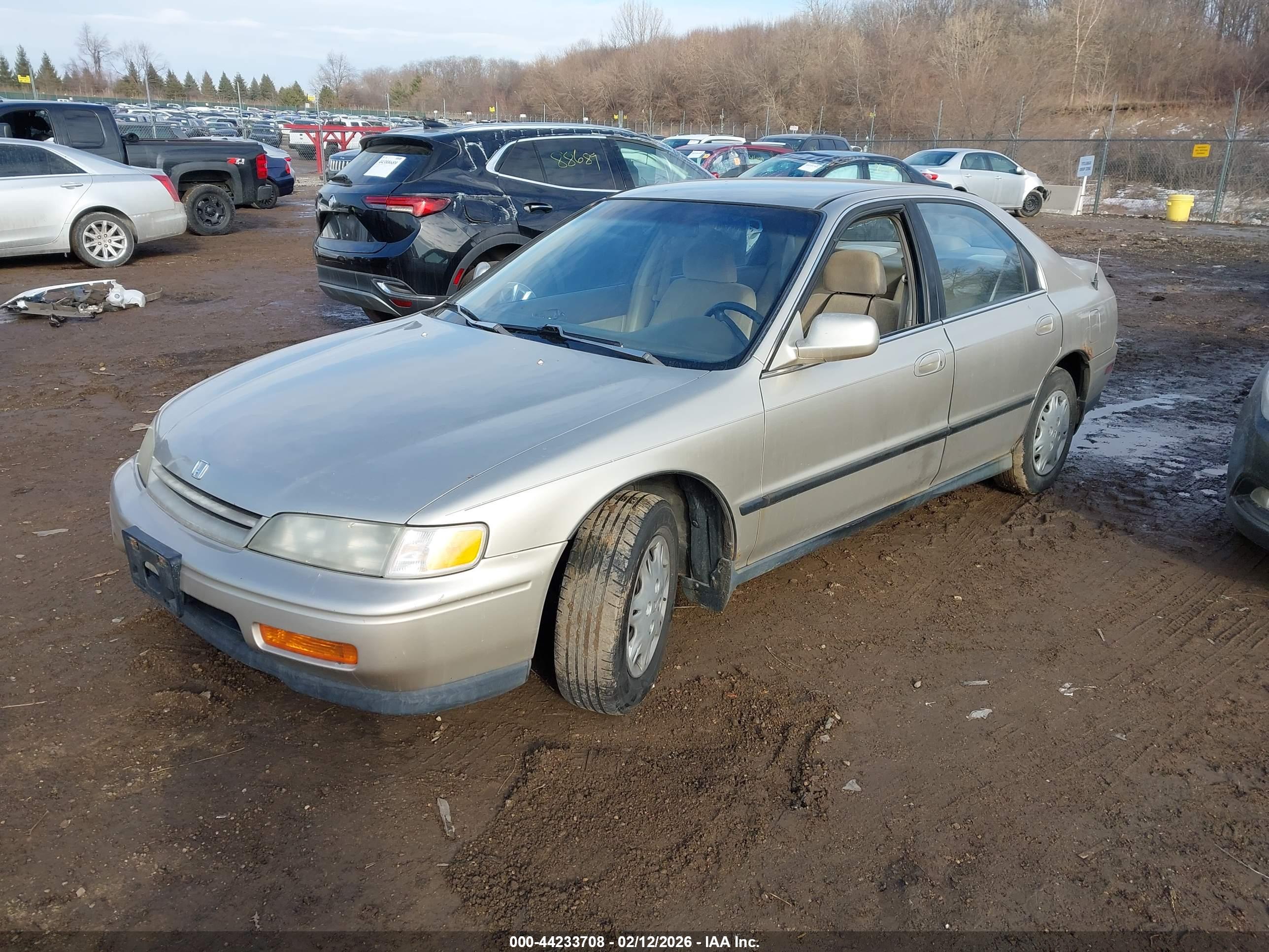 HONDA ACCORD image 2
