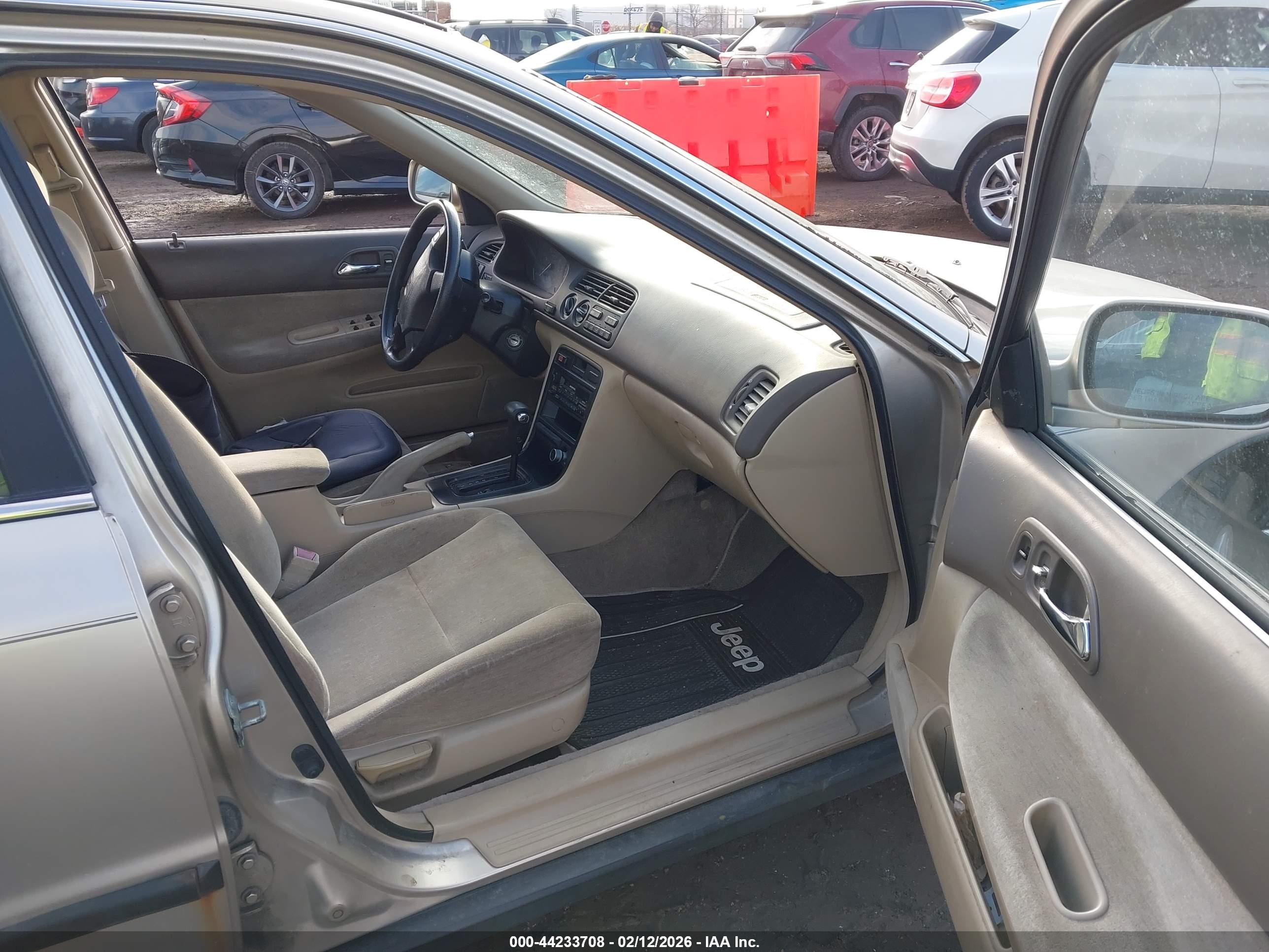 HONDA ACCORD image 5
