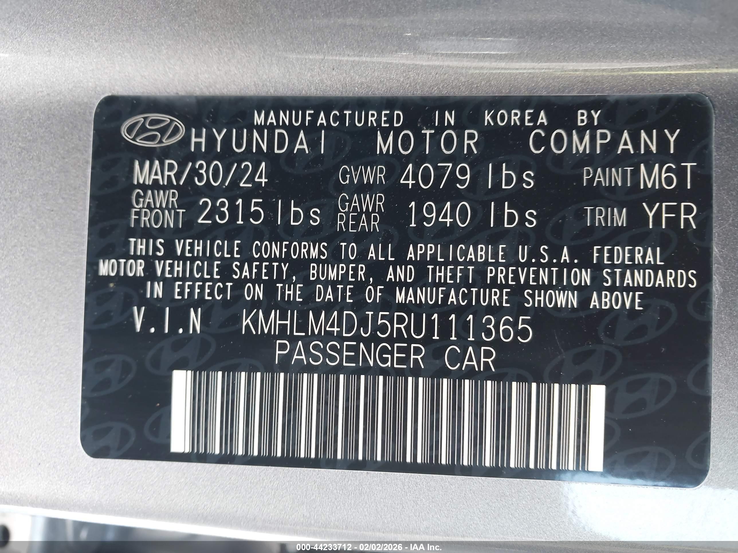 HYUNDAI ELANTRA image 9