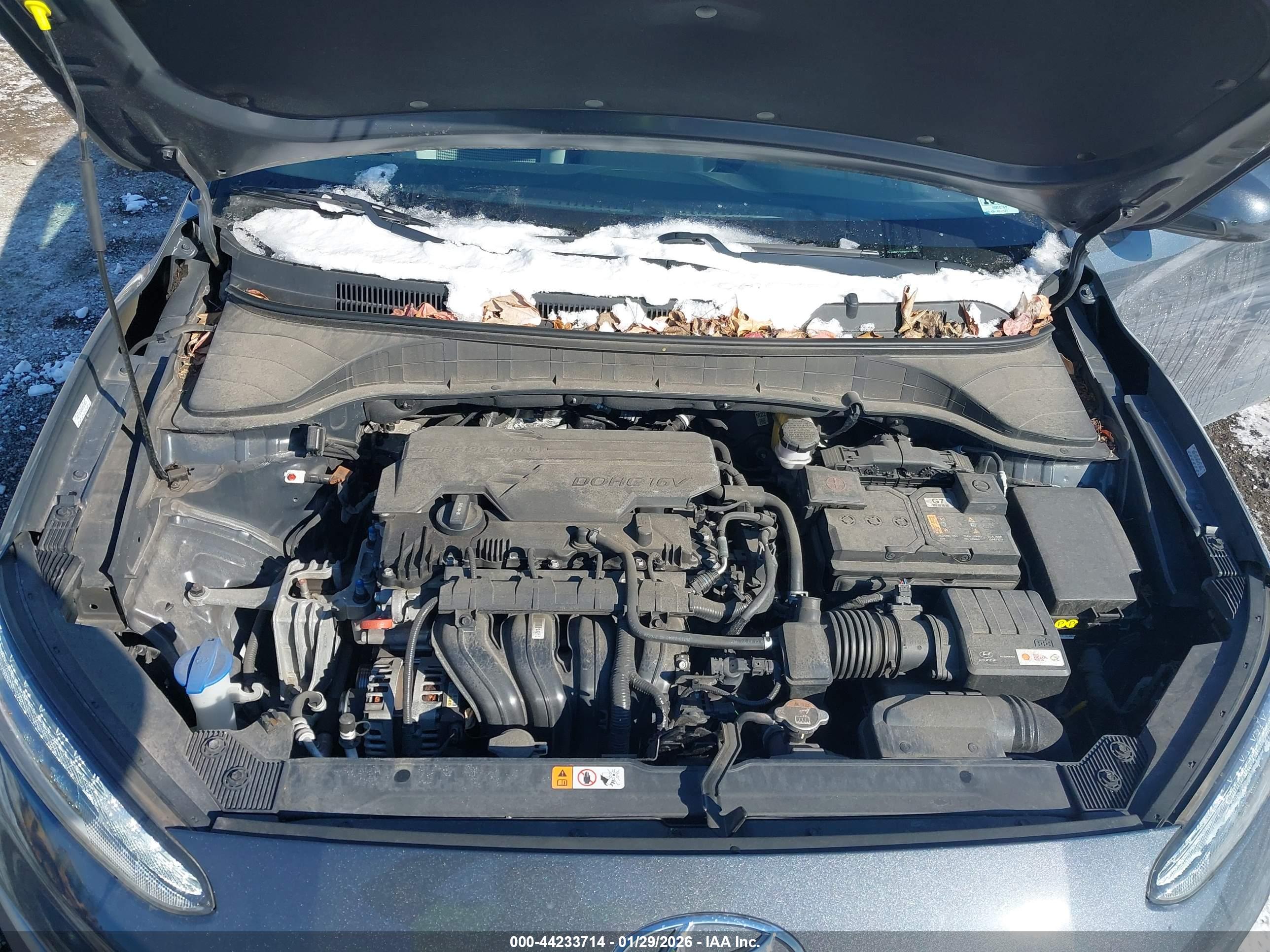 HYUNDAI KONA image 10