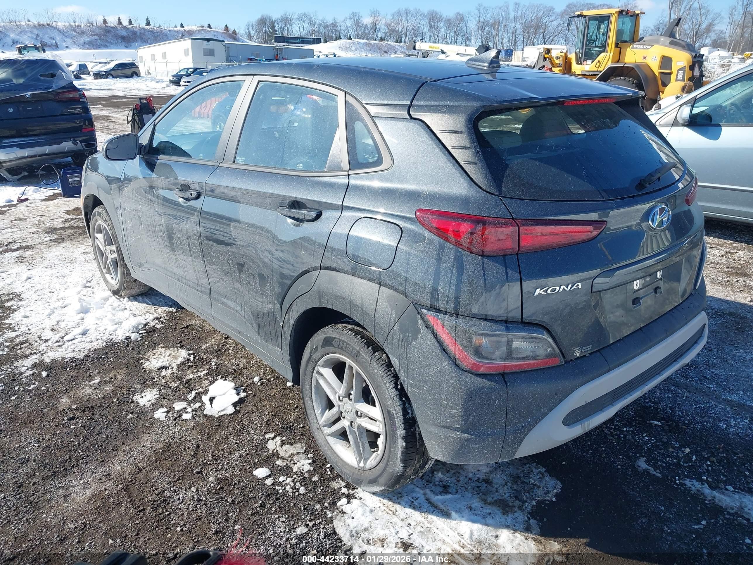 HYUNDAI KONA image 3