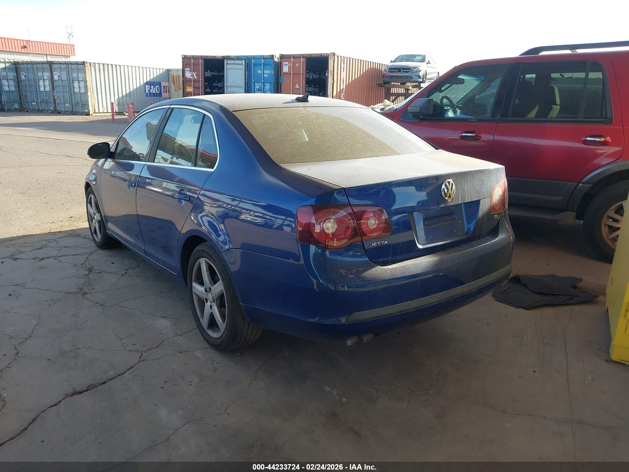VOLKSWAGEN JETTA image 3