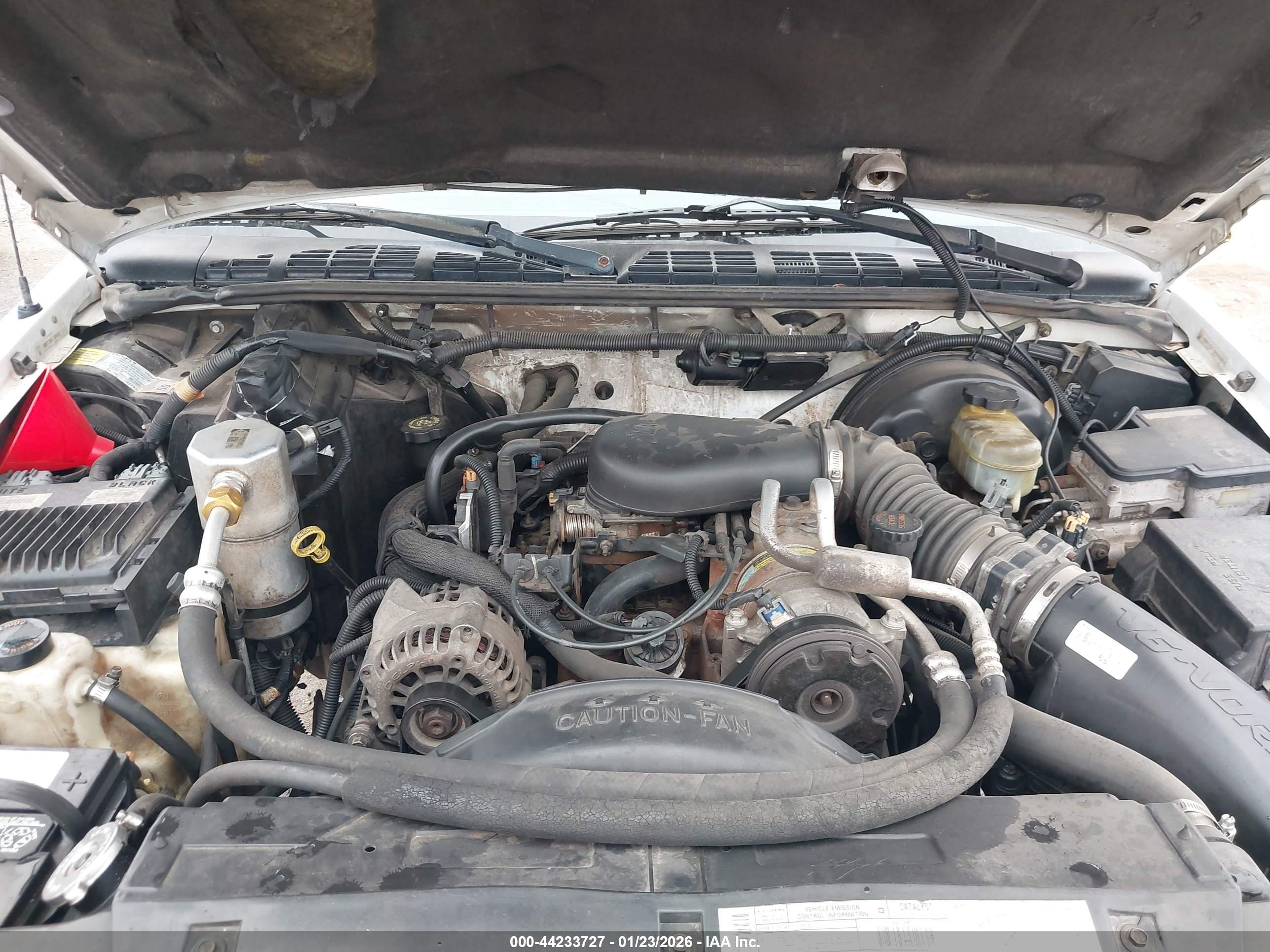 CHEVROLET BLAZER image 10