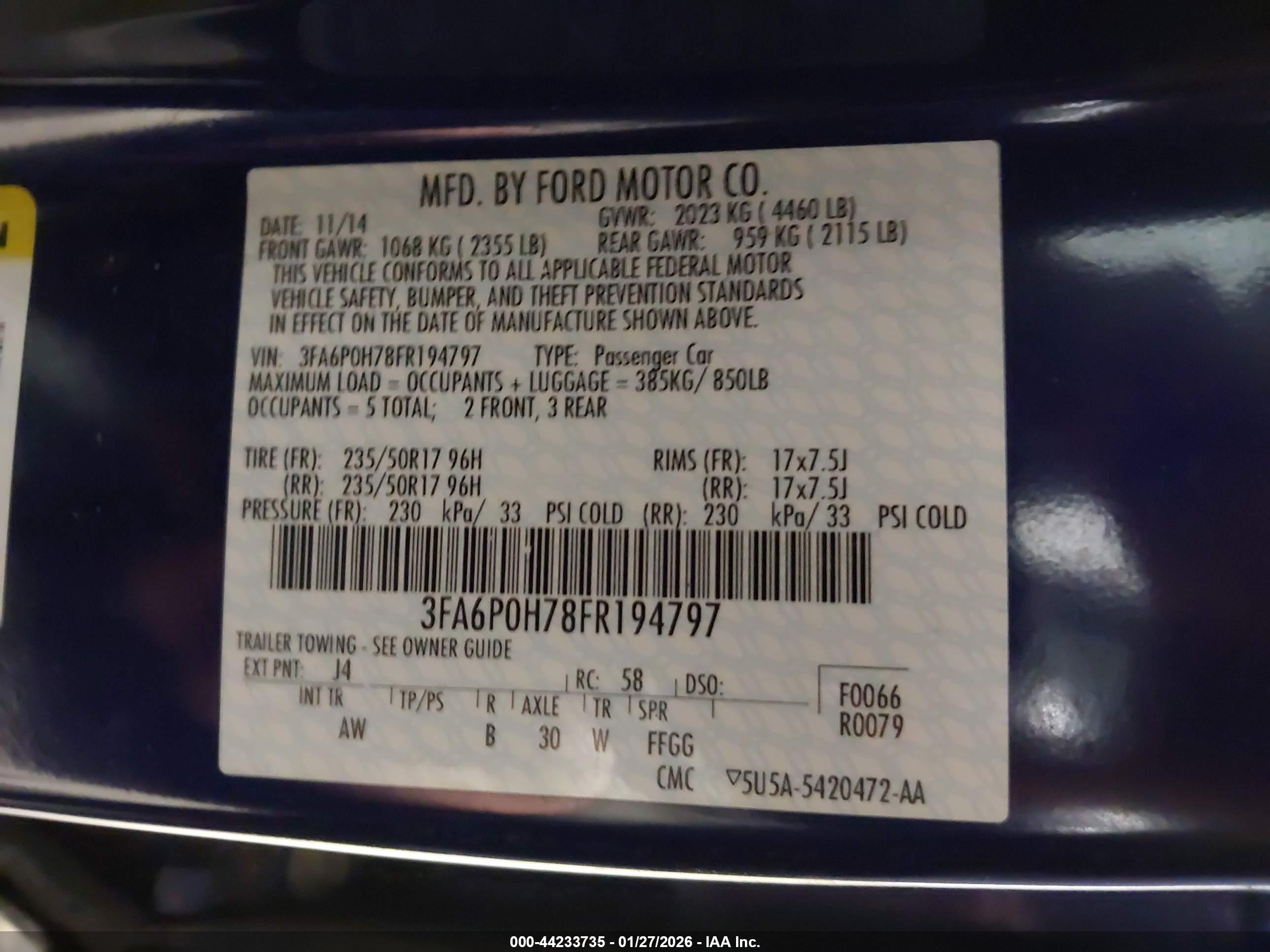 FORD FUSION image 9