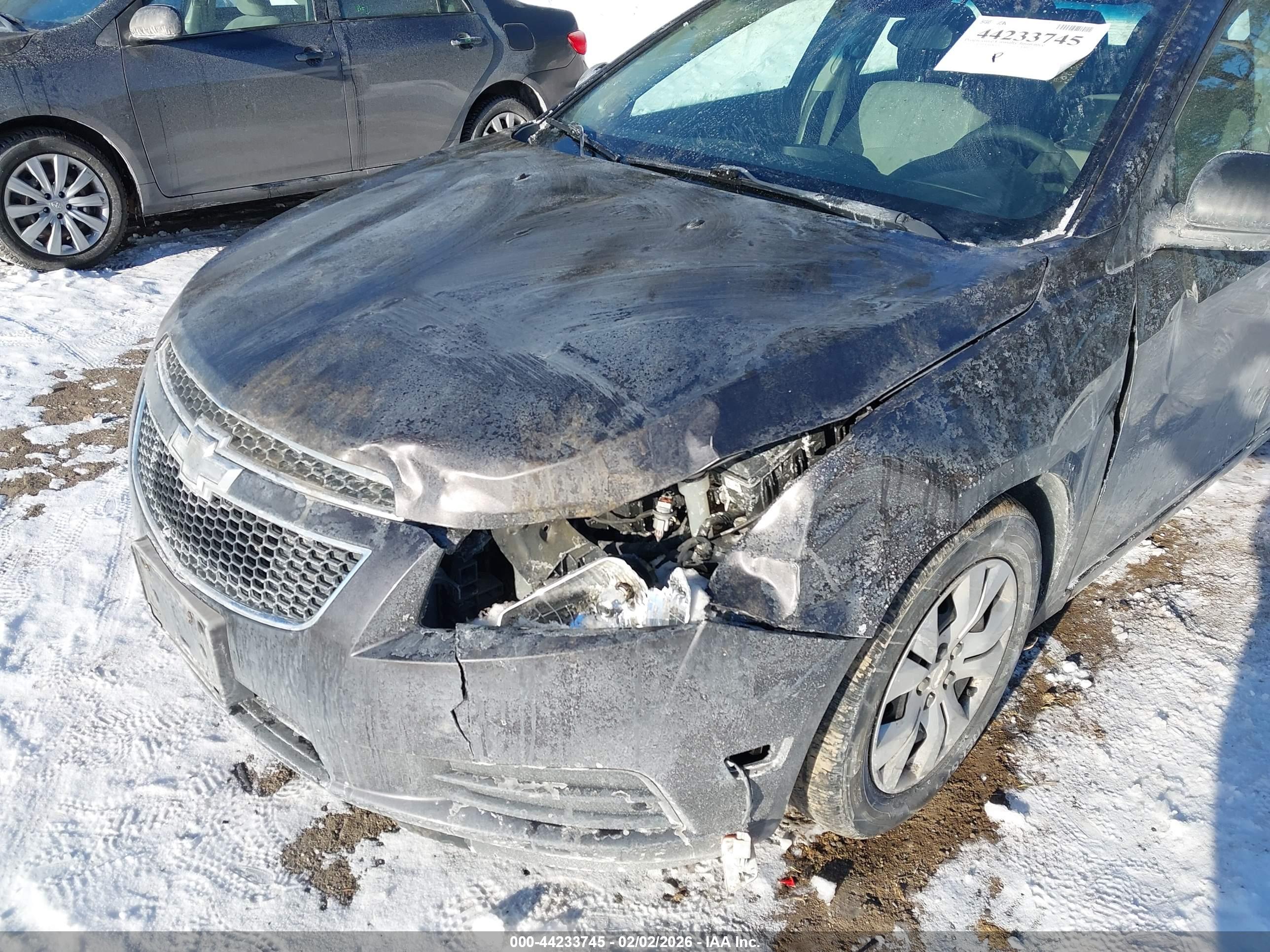 CHEVROLET CRUZE image 6