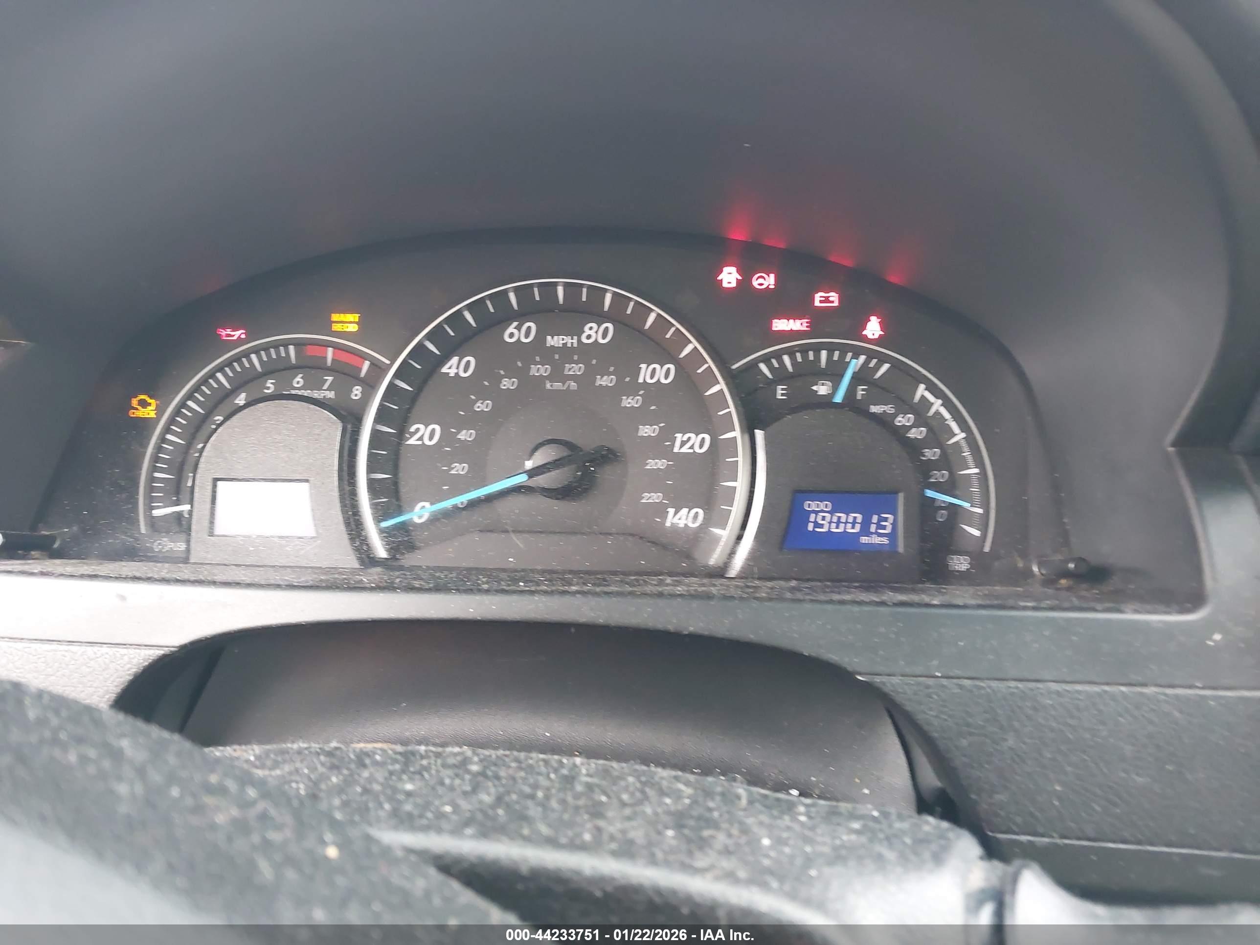 TOYOTA CAMRY image 7