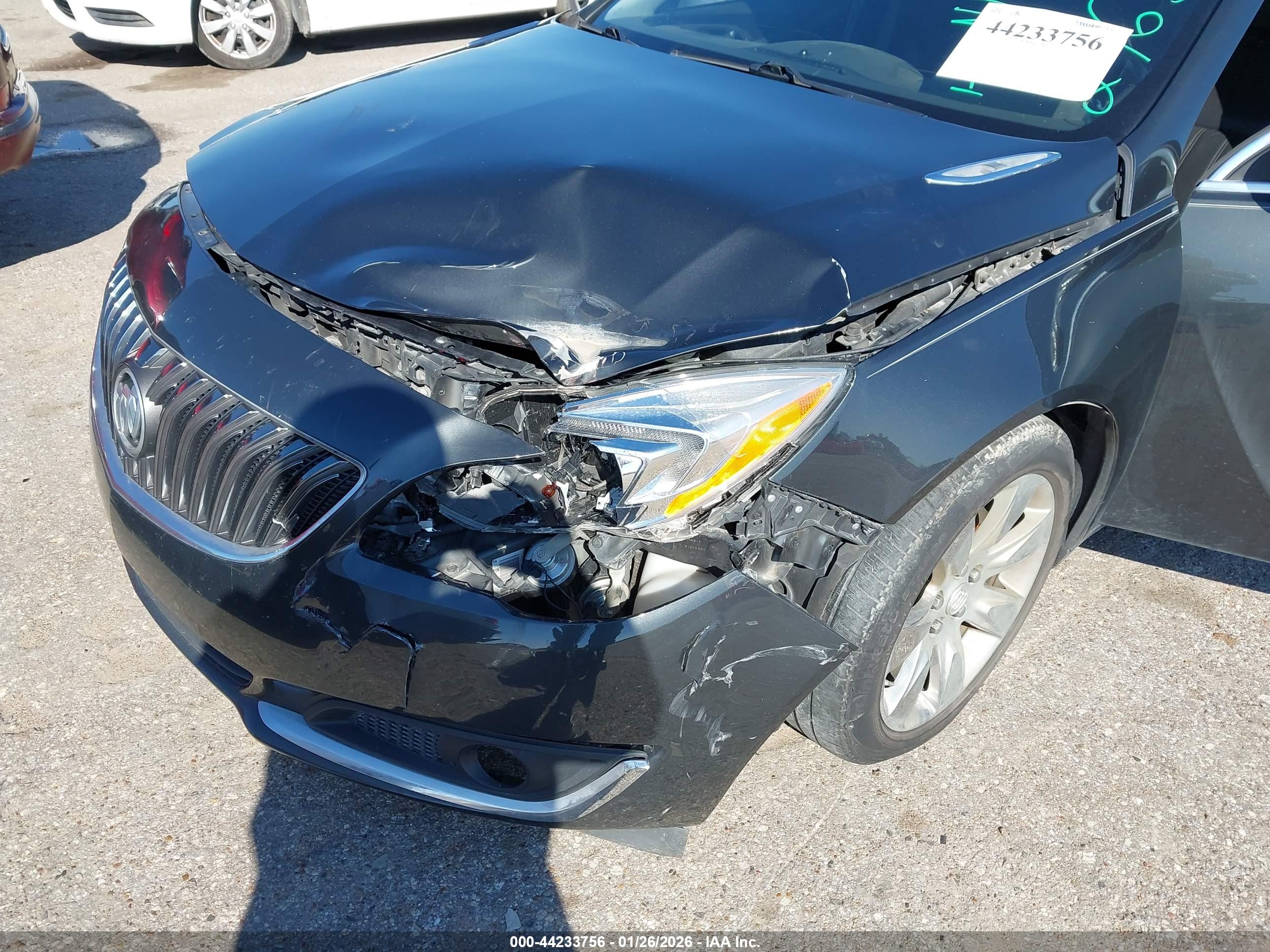 BUICK REGAL image 6