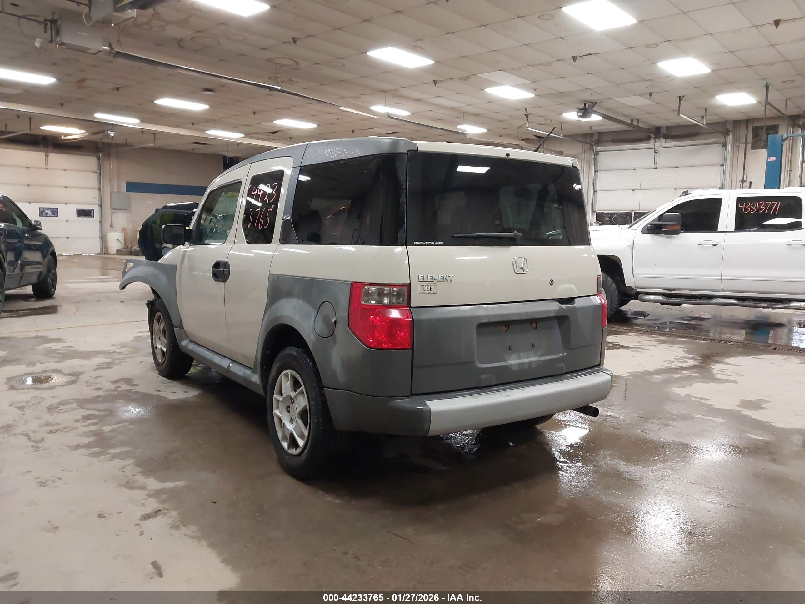 HONDA ELEMENT image 3