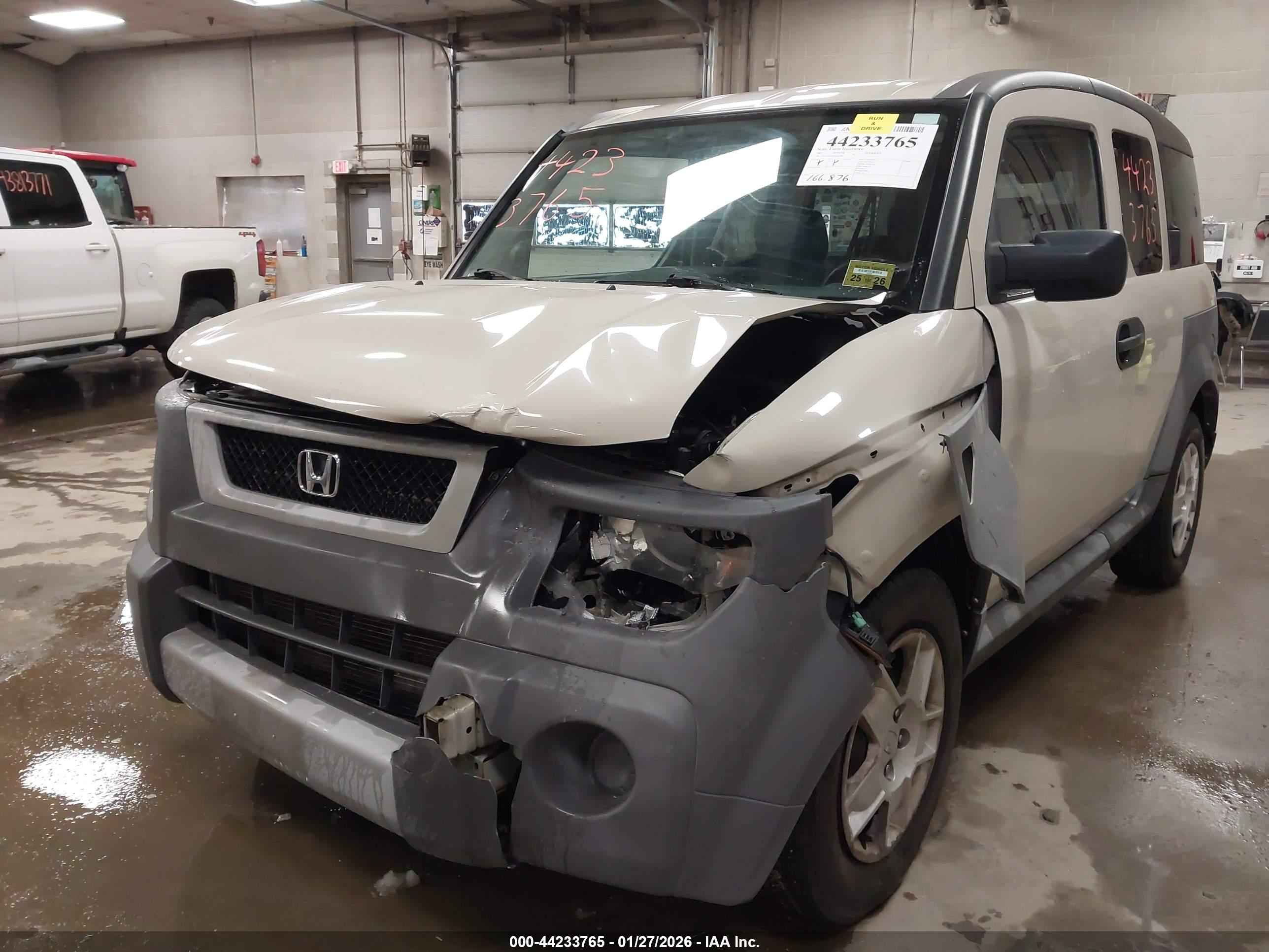 HONDA ELEMENT image 6