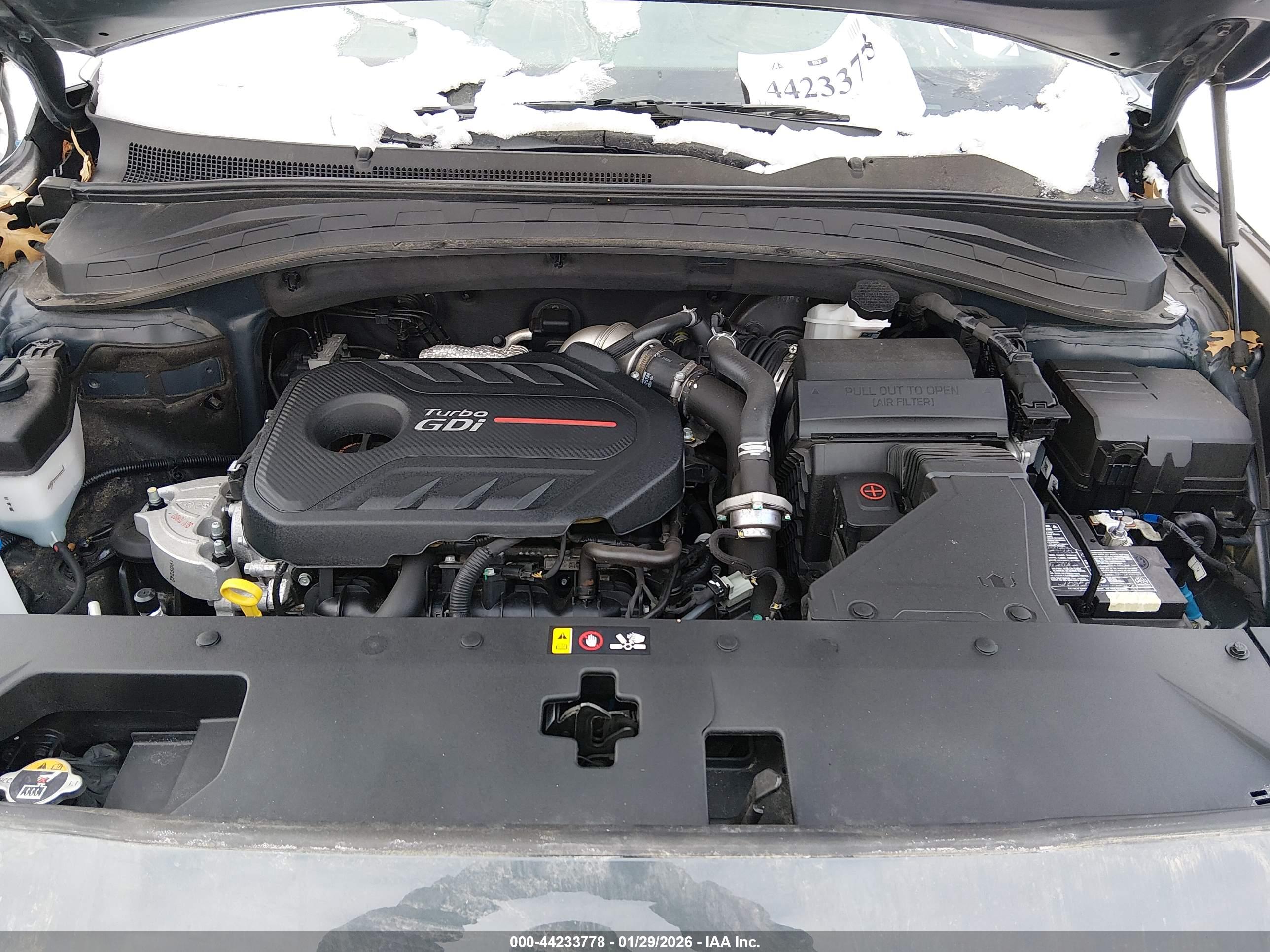 HYUNDAI SANTA image 10