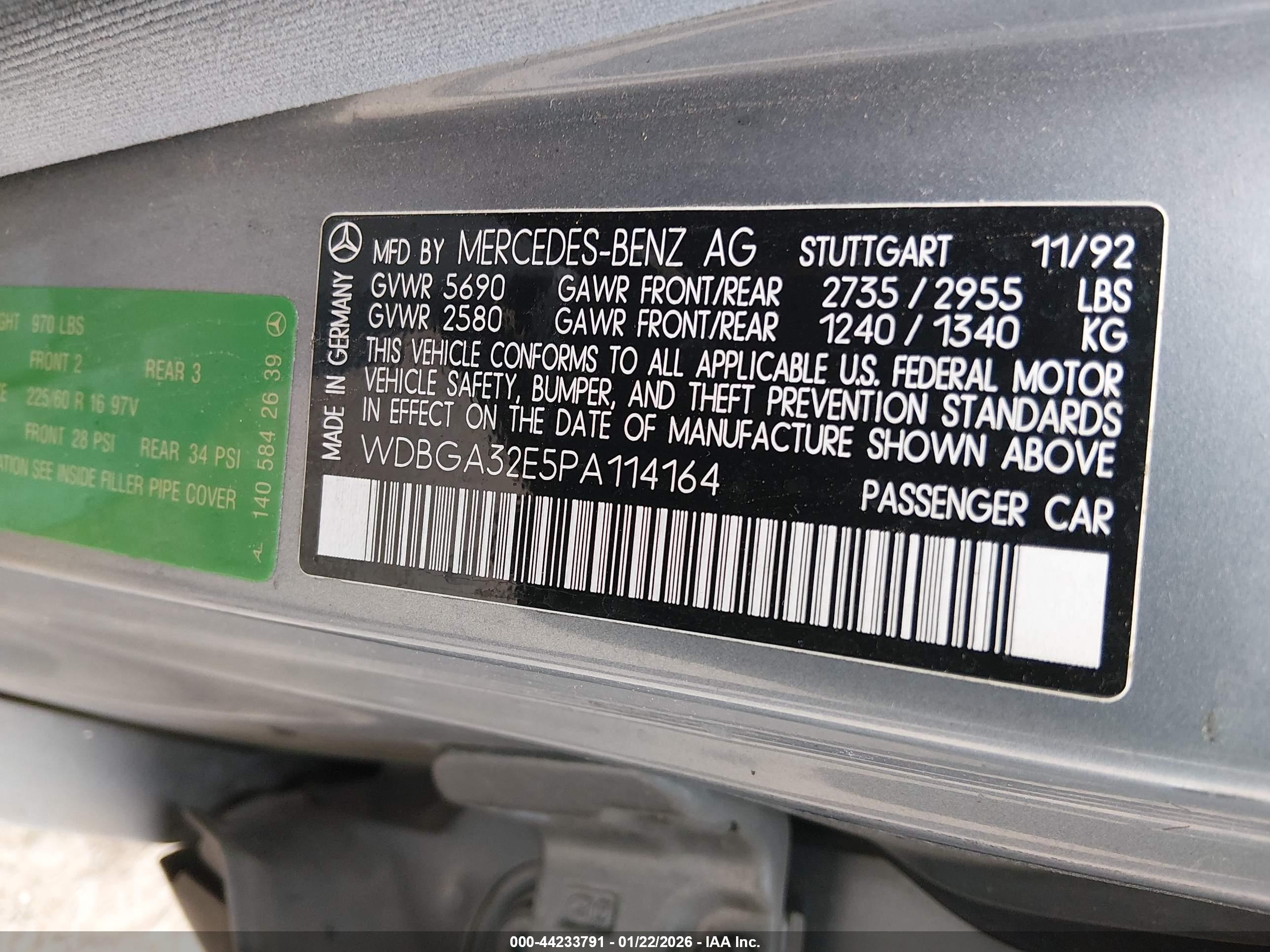 MERCEDES-BENZ 300 image 9