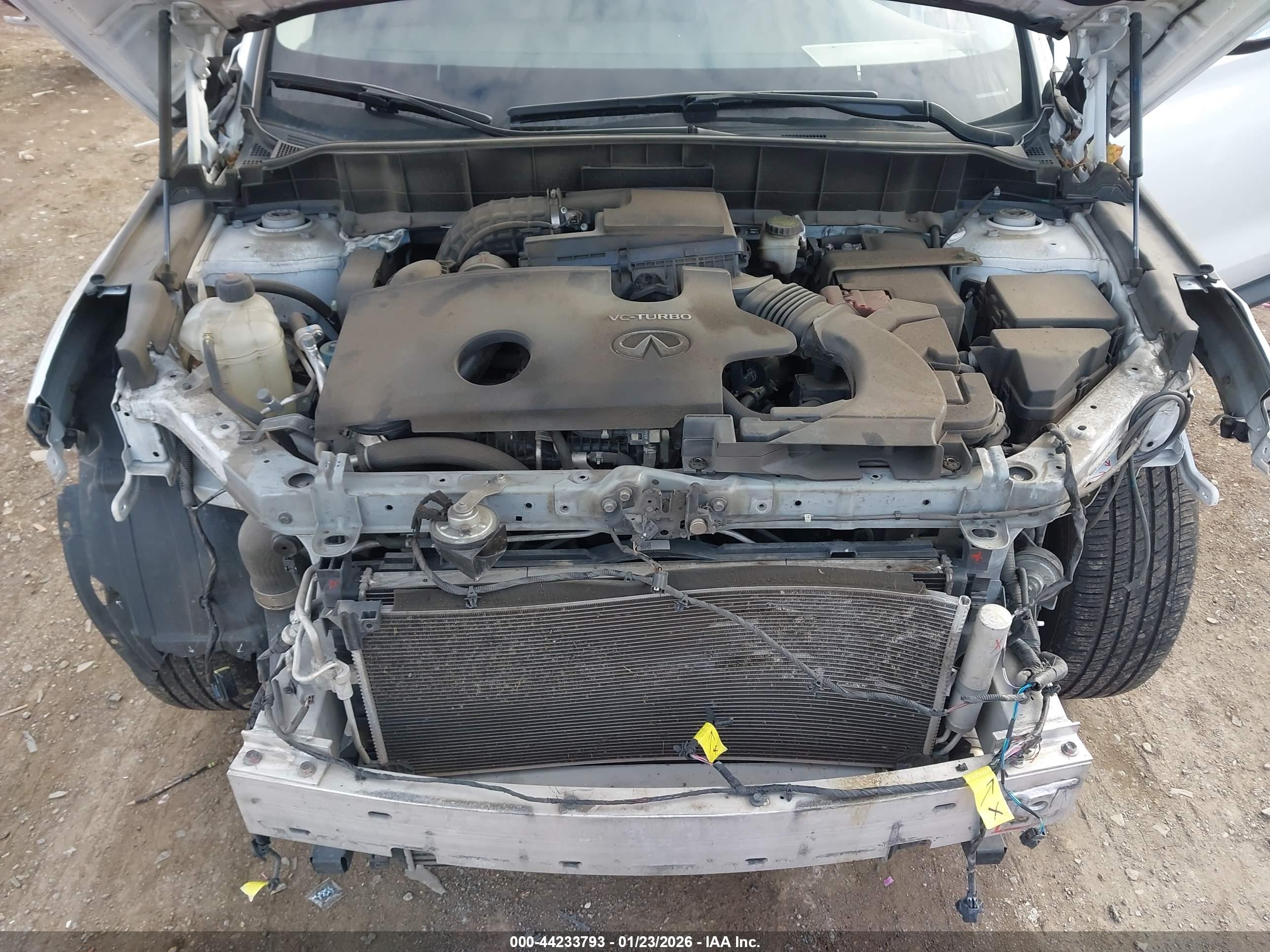 INFINITI QX50 image 10