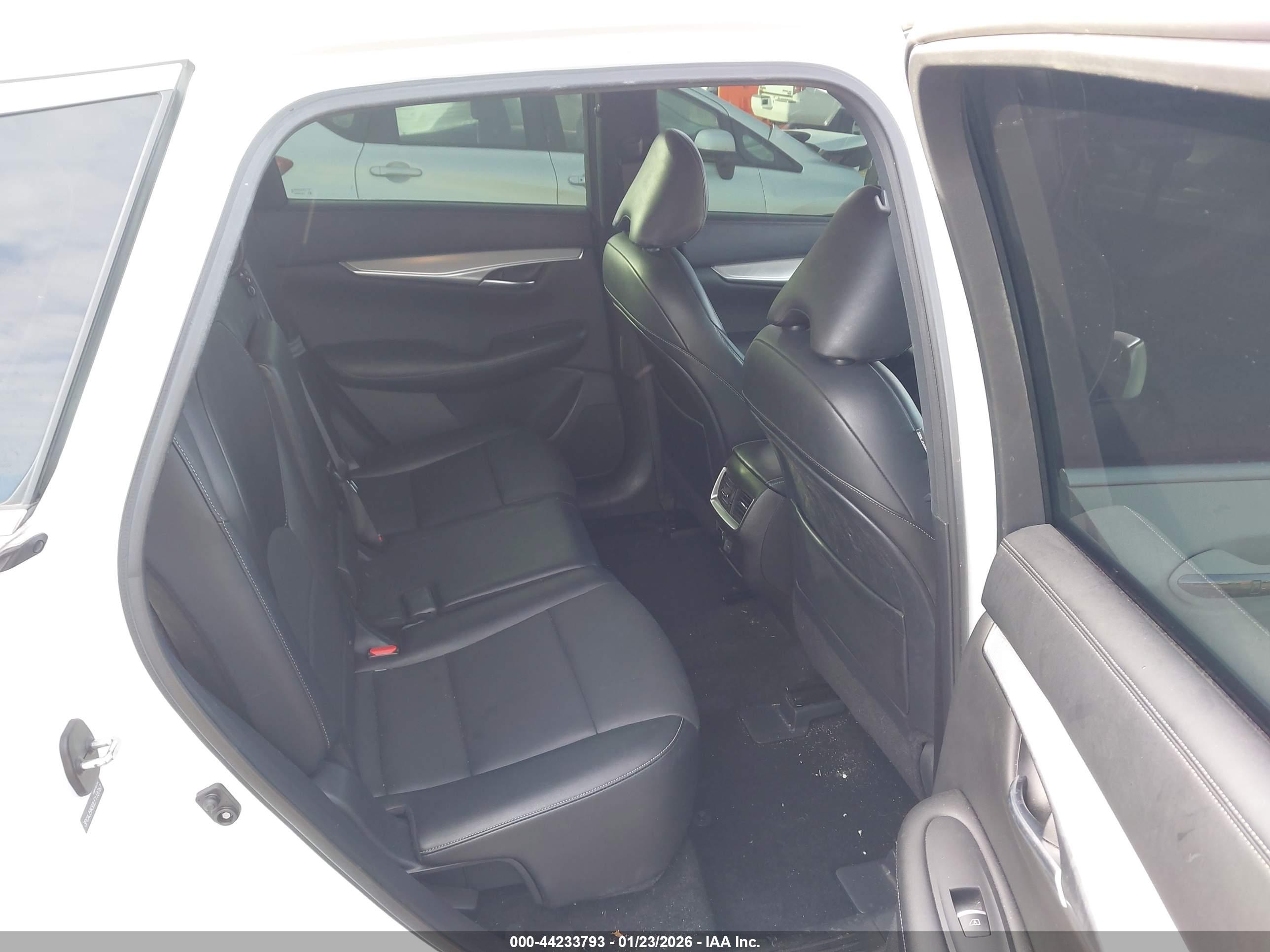 INFINITI QX50 image 8