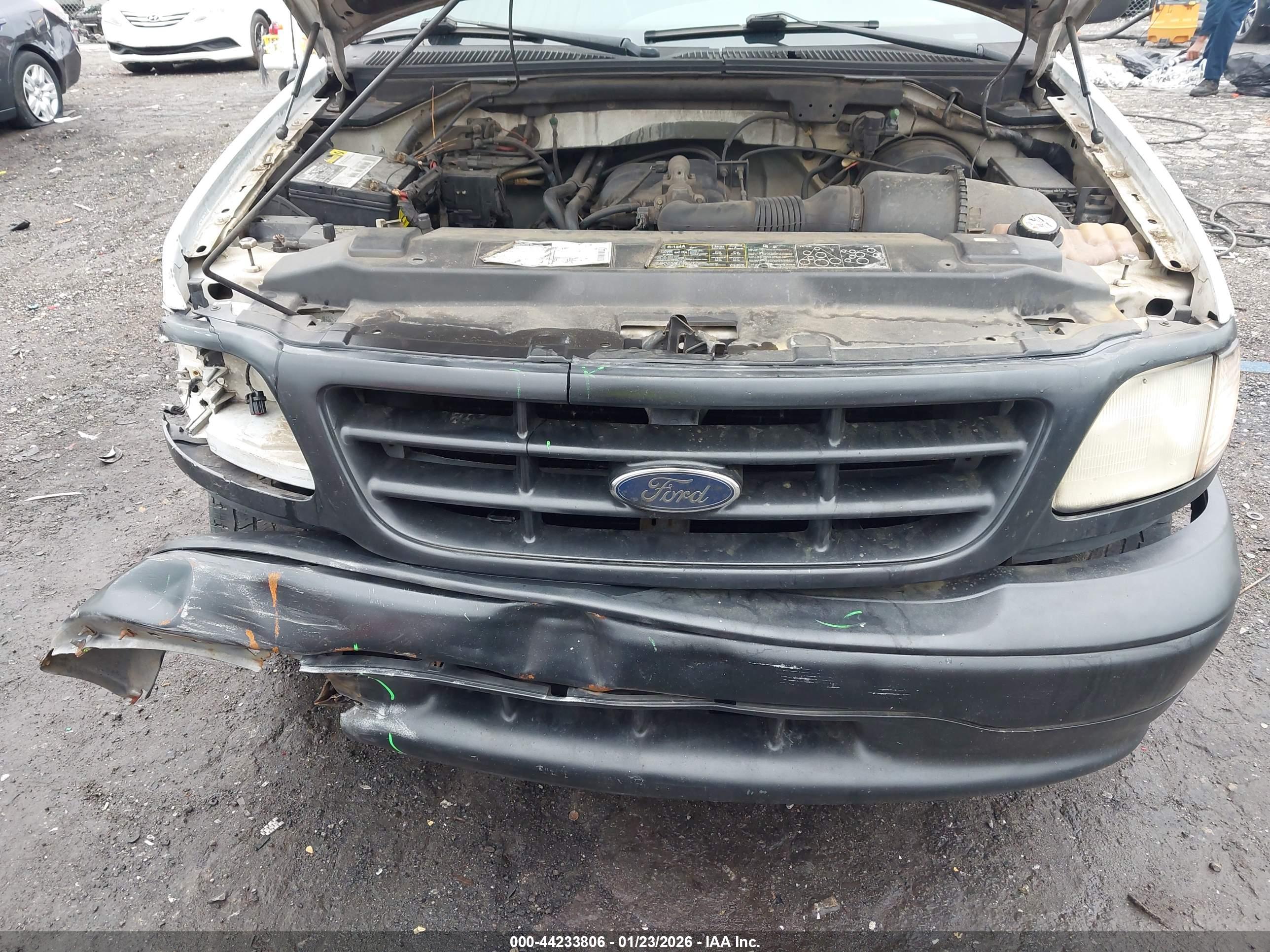 FORD F-150 image 10