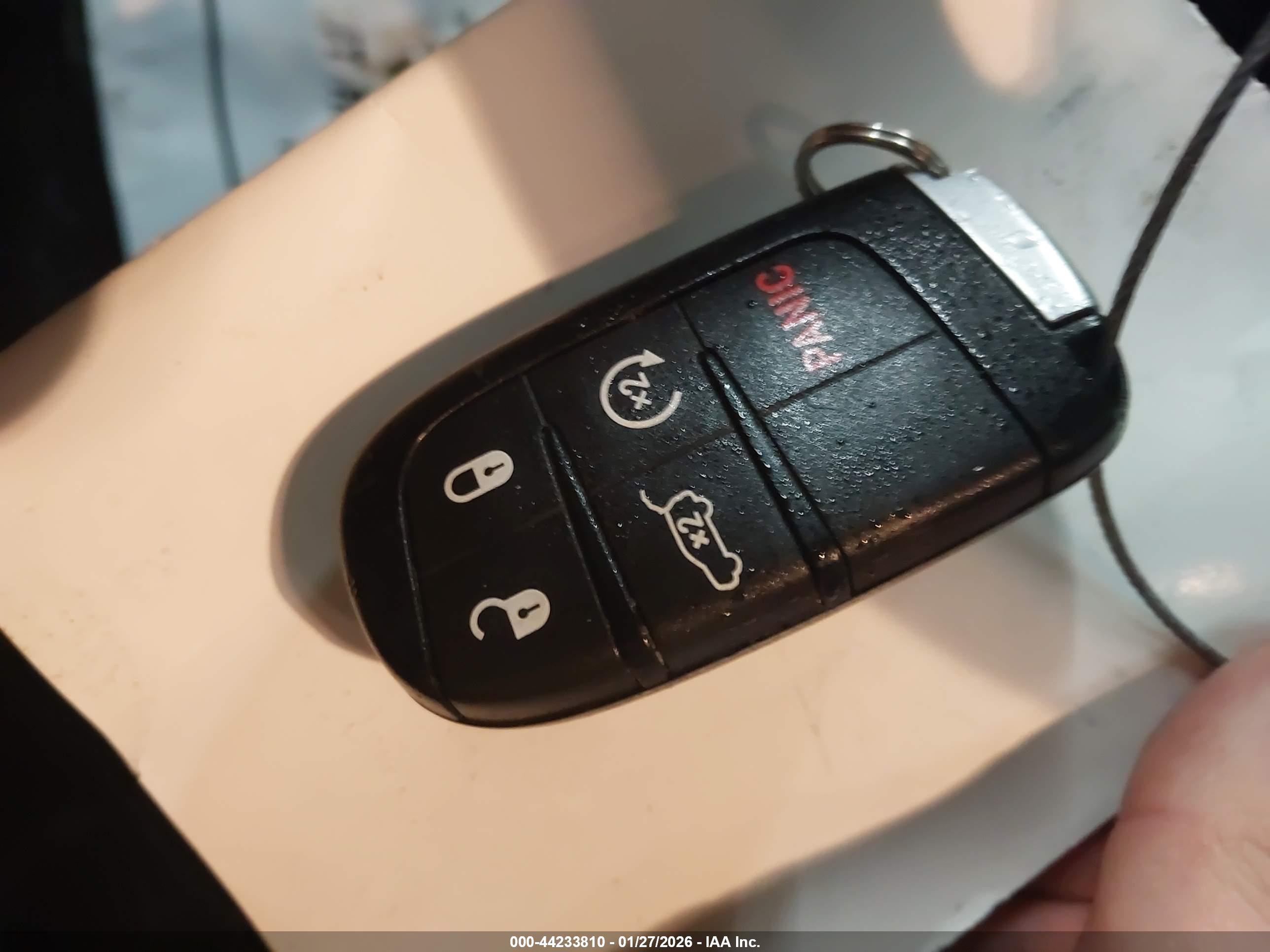 JEEP GRAND image 11