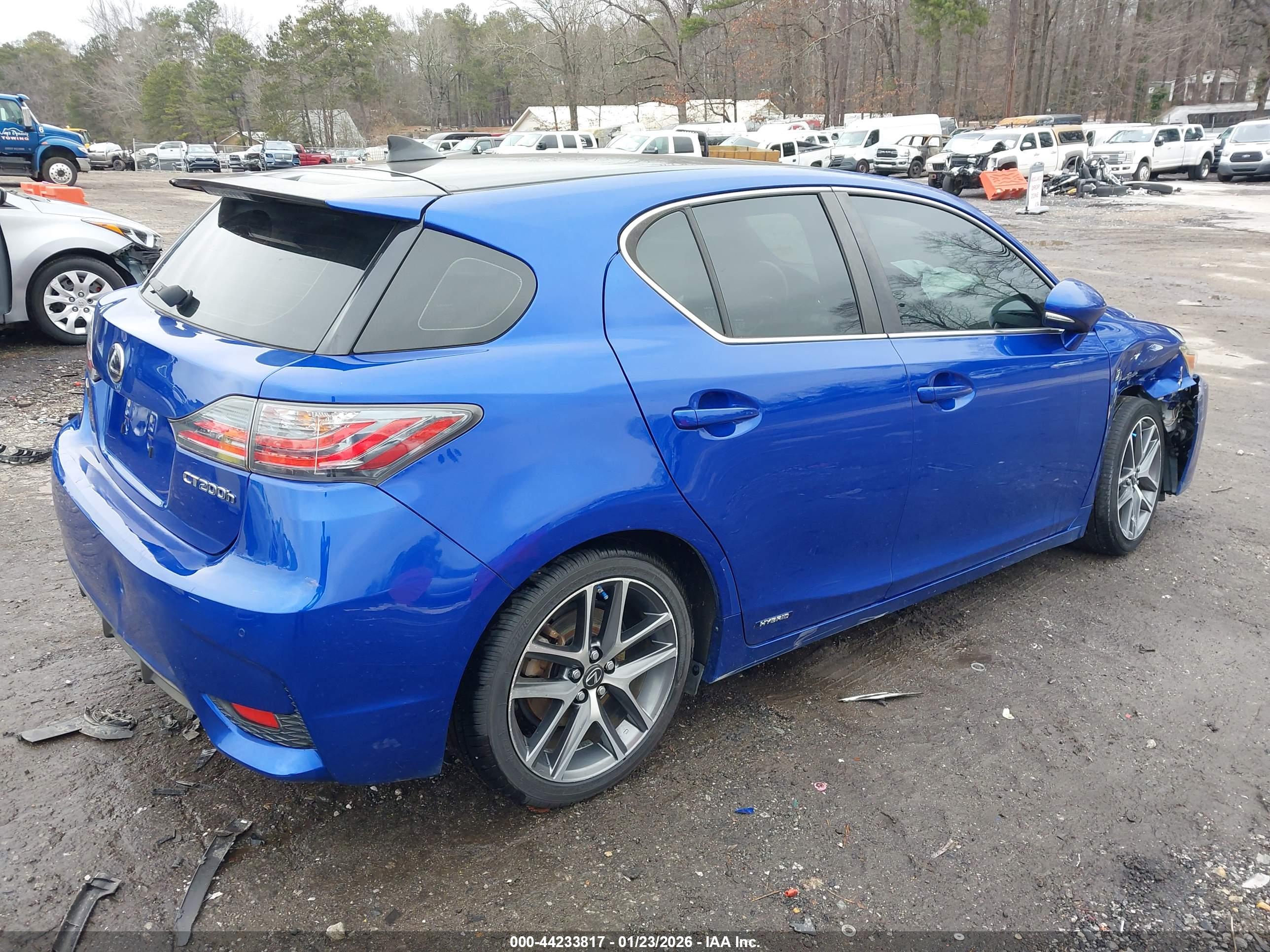 LEXUS CT image 4