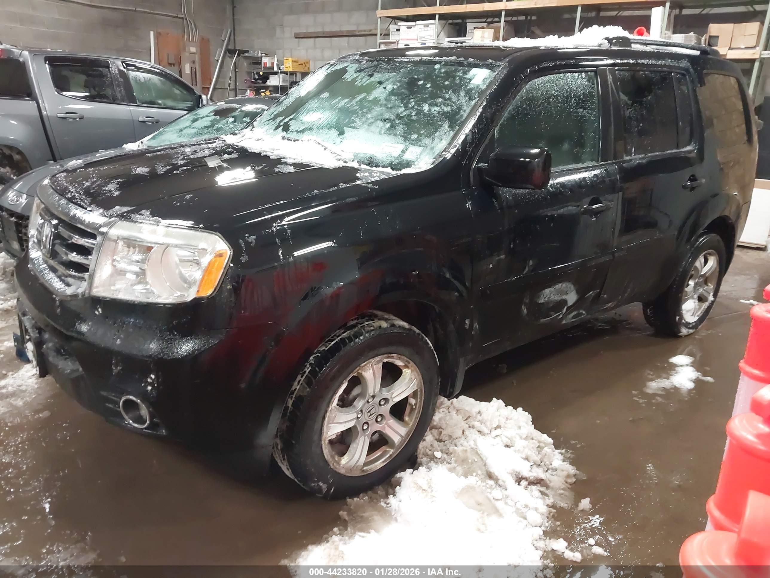 HONDA PILOT image 2