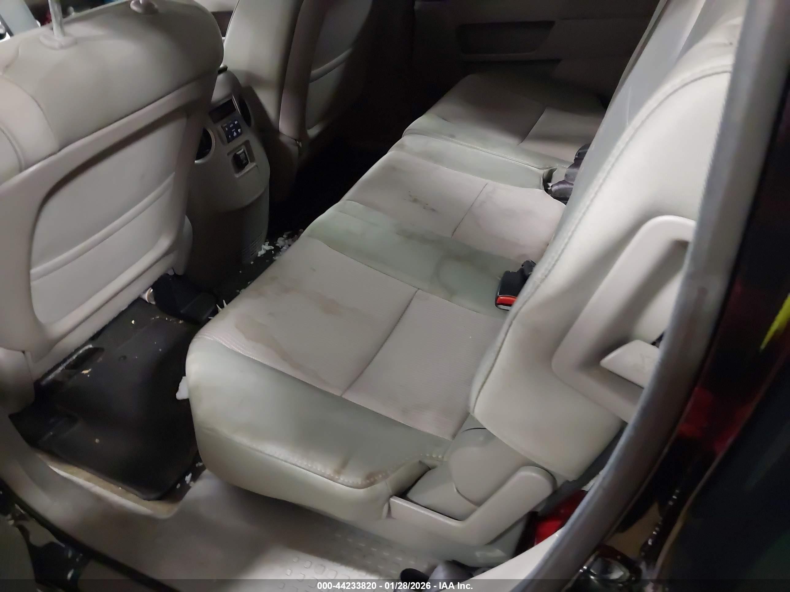 HONDA PILOT image 8