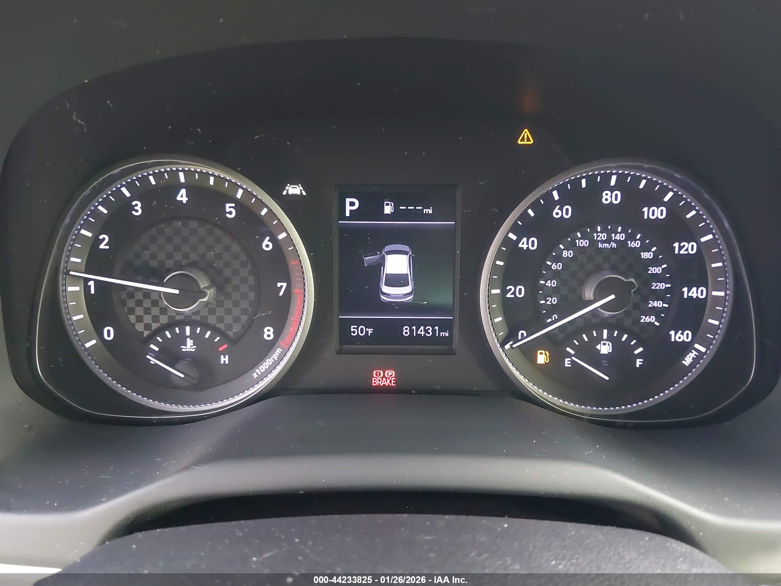 HYUNDAI ELANTRA image 7