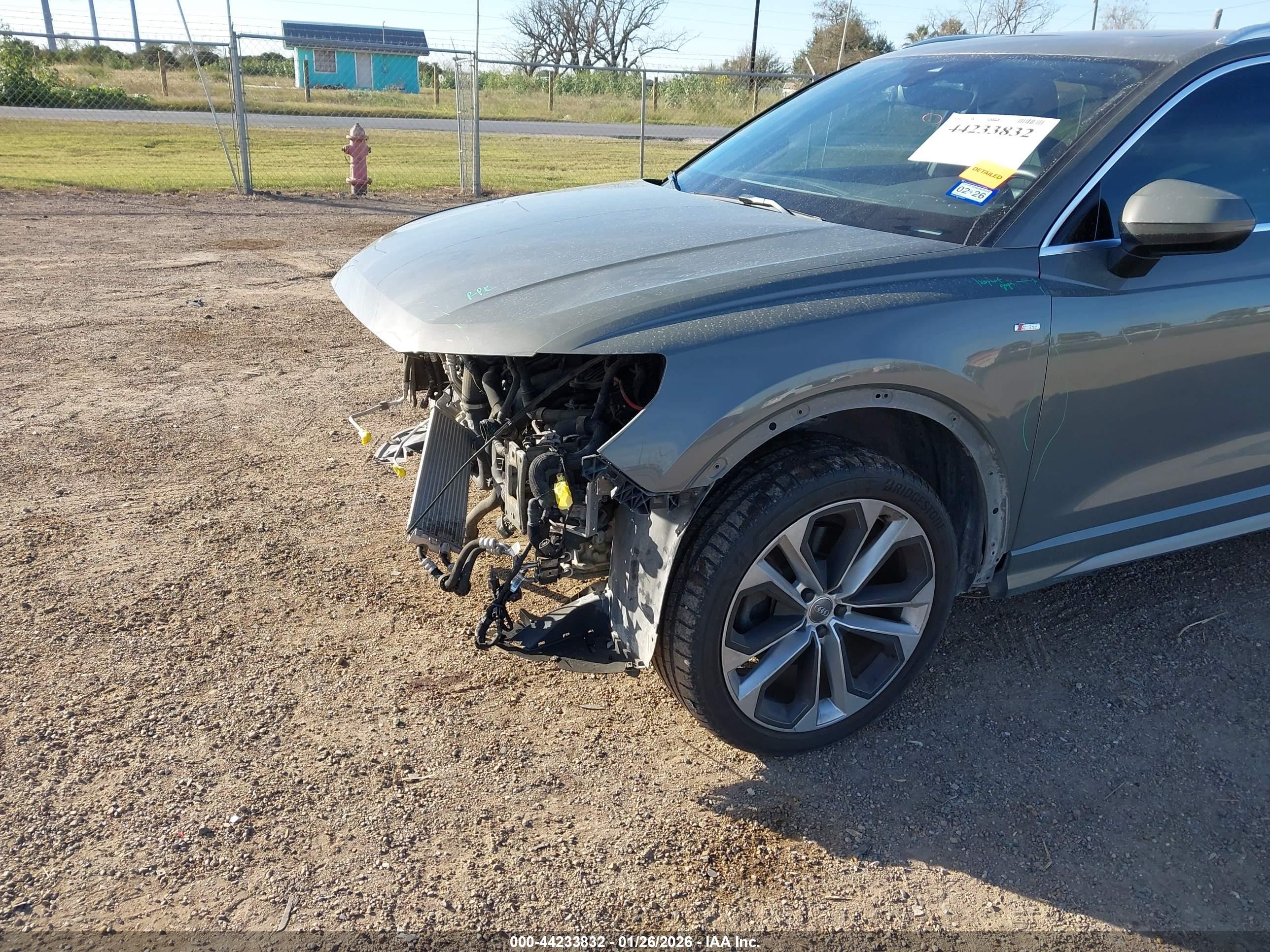 AUDI Q3 image 6
