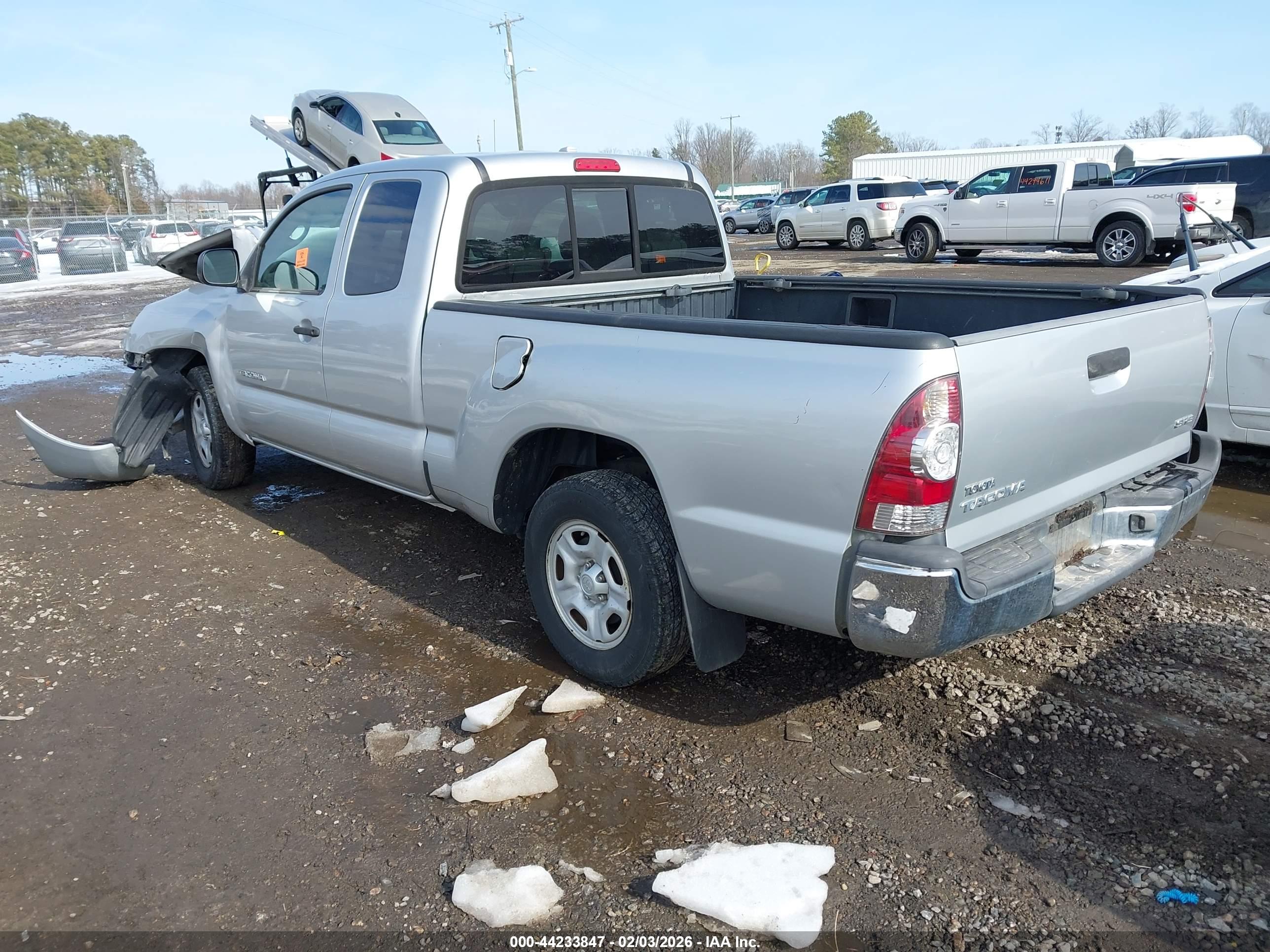 TOYOTA TACOMA image 3