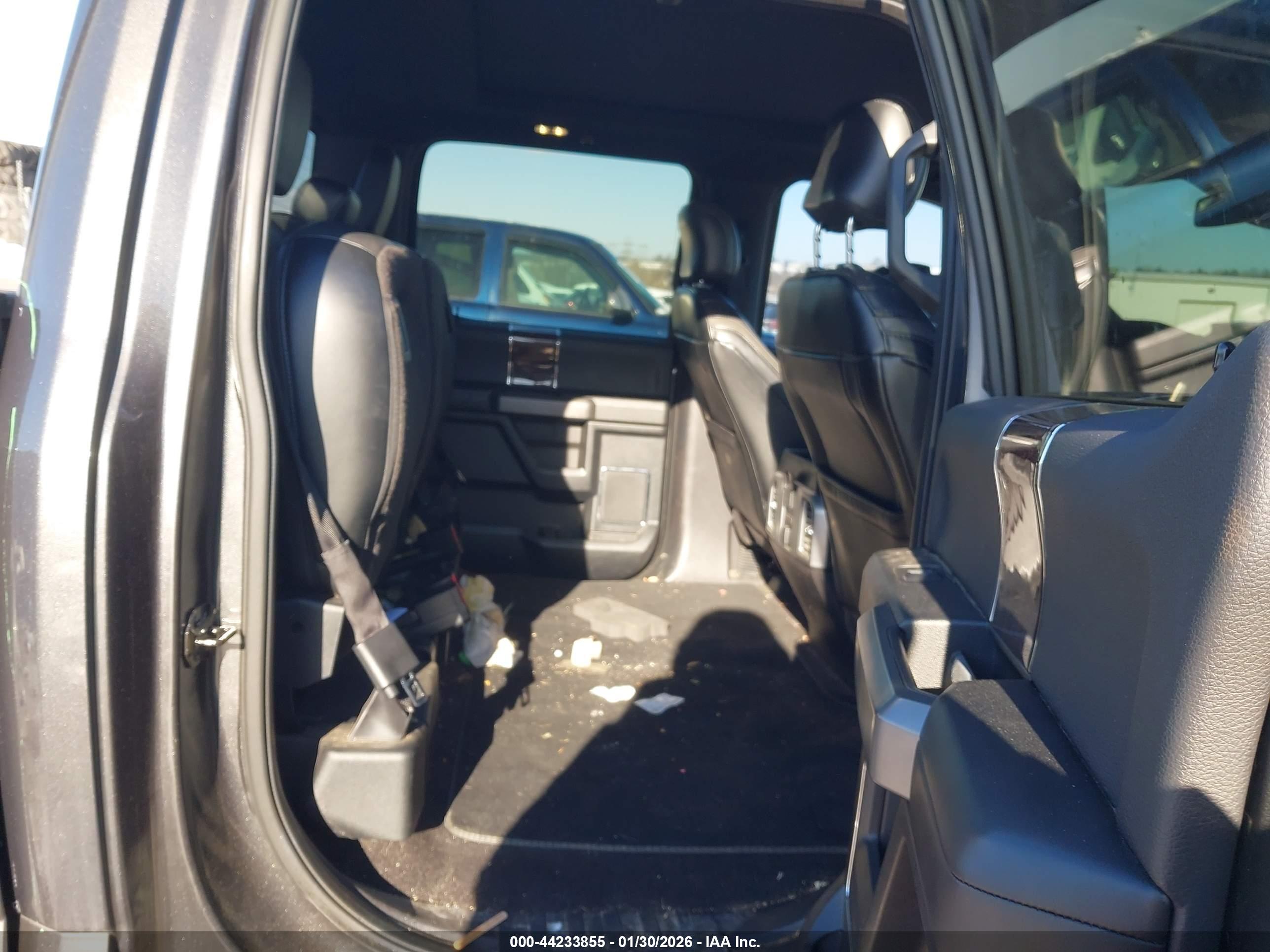 FORD F-150 image 8