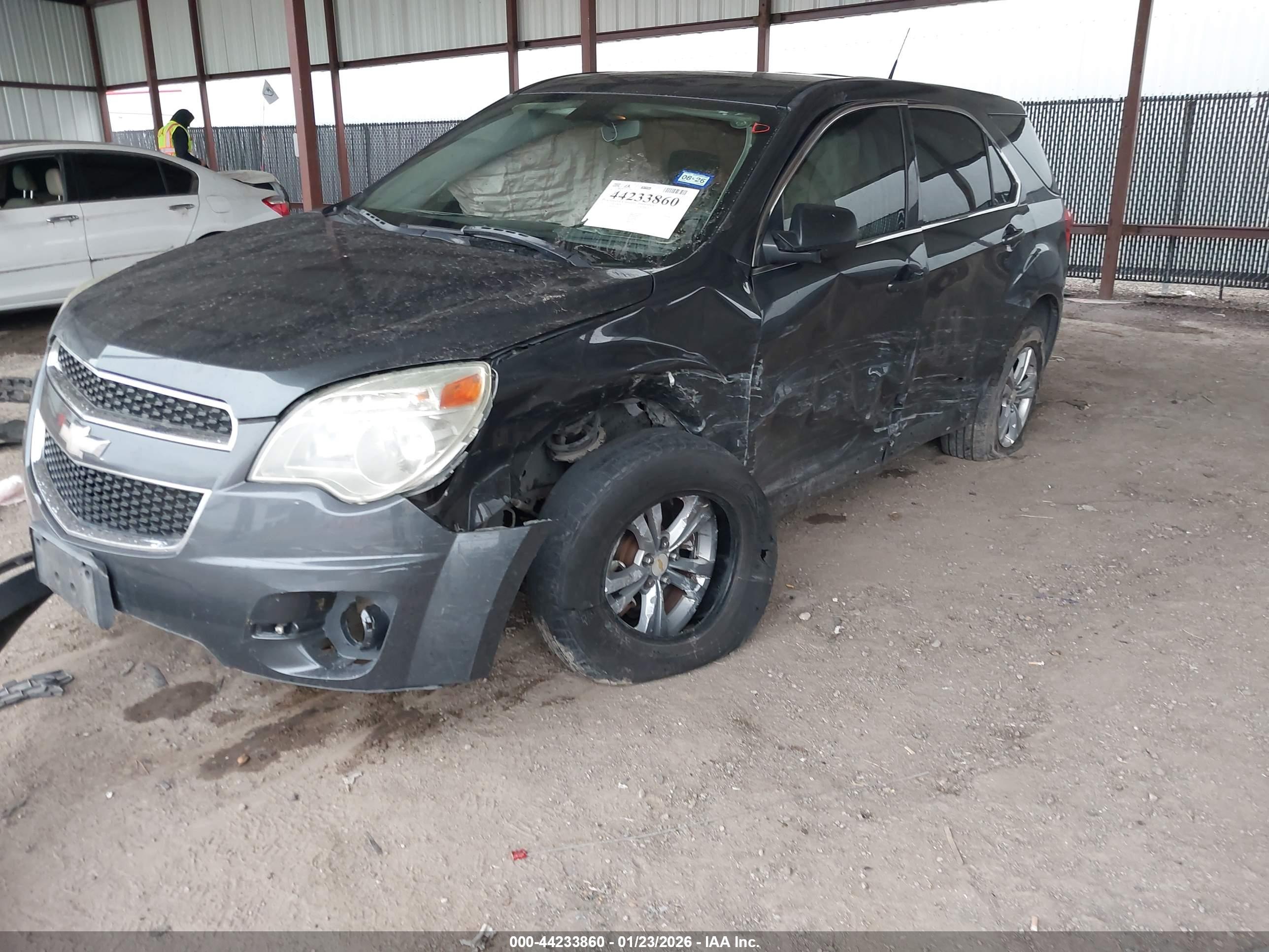 CHEVROLET EQUINOX image 2