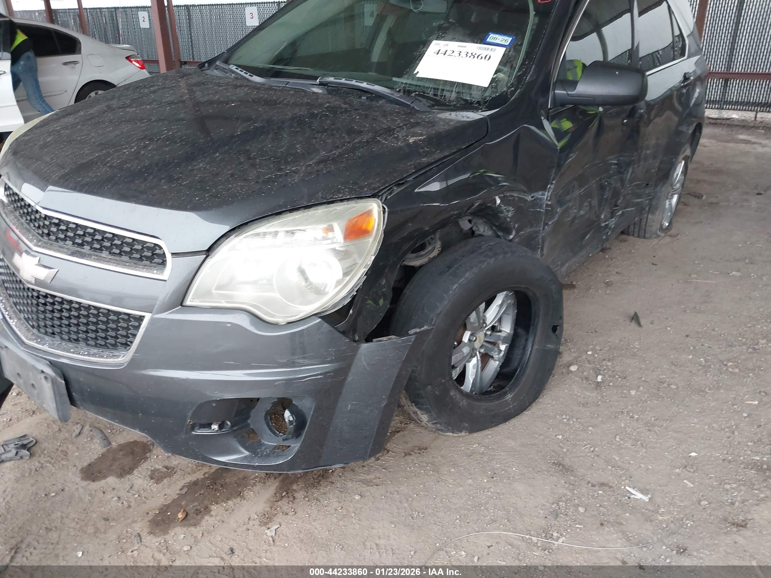 CHEVROLET EQUINOX image 6