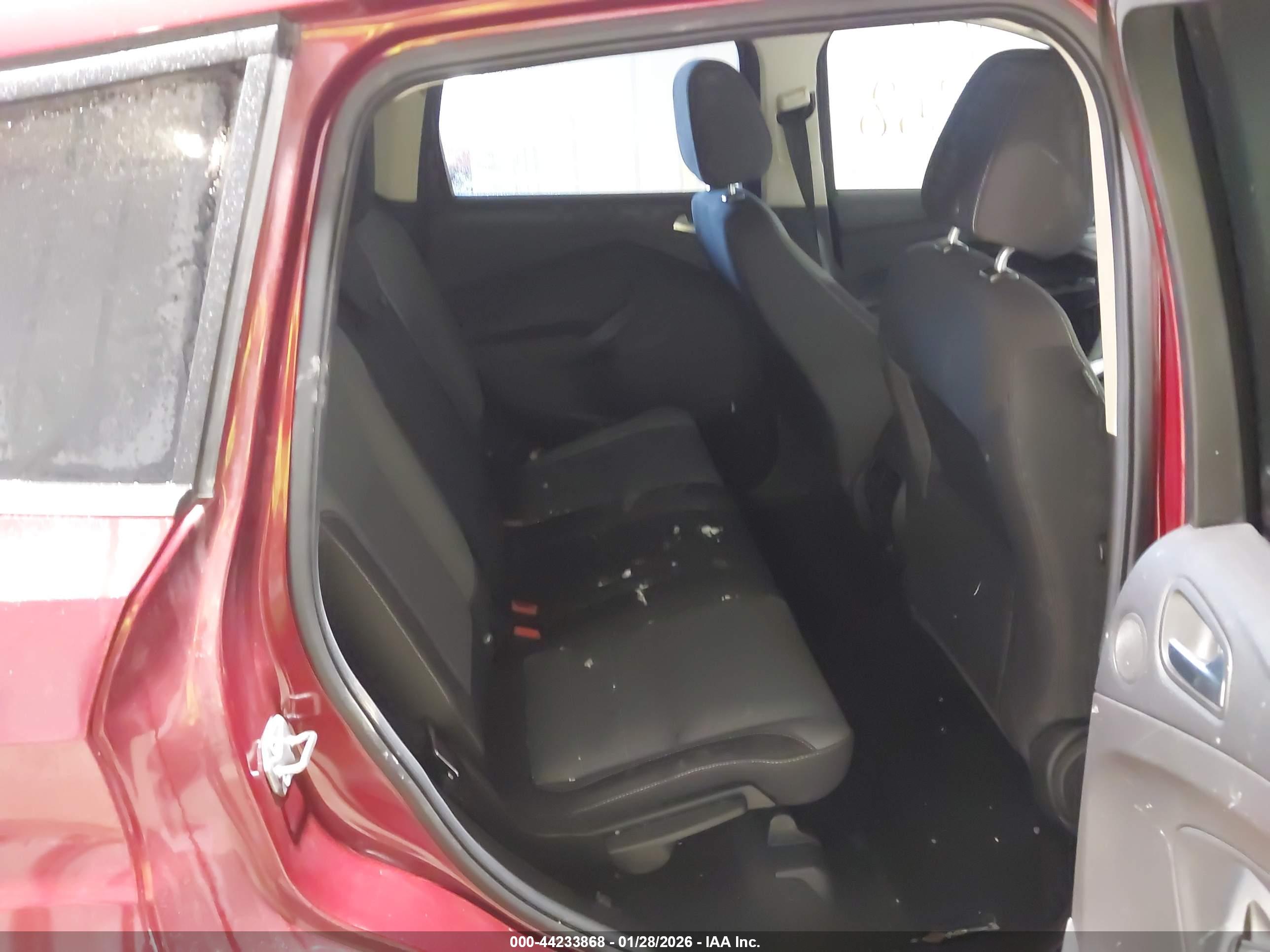 FORD ESCAPE image 8