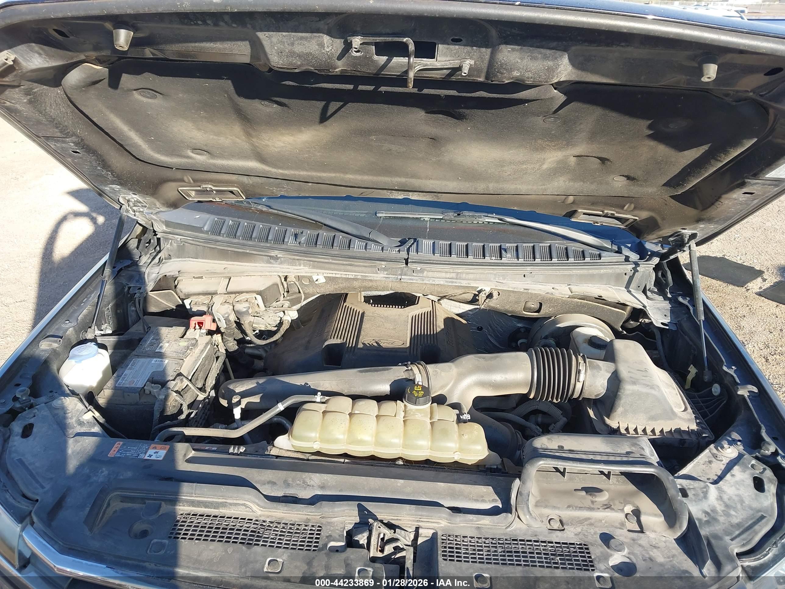 FORD EXPEDITION image 10