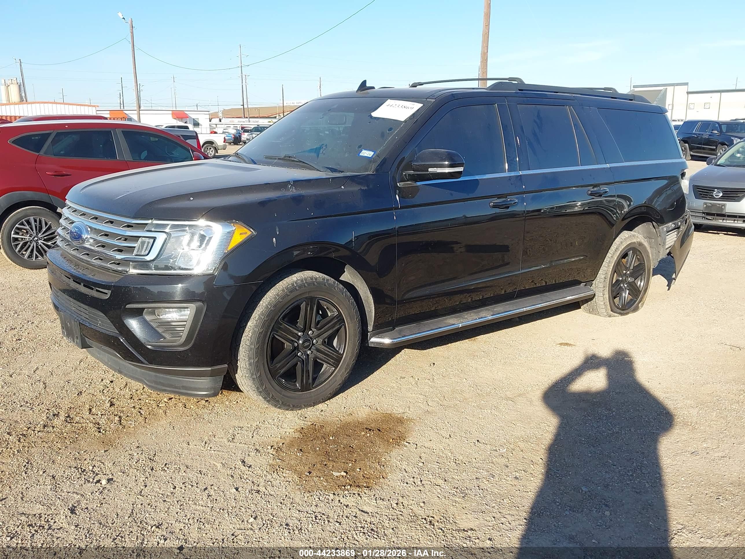 FORD EXPEDITION image 2