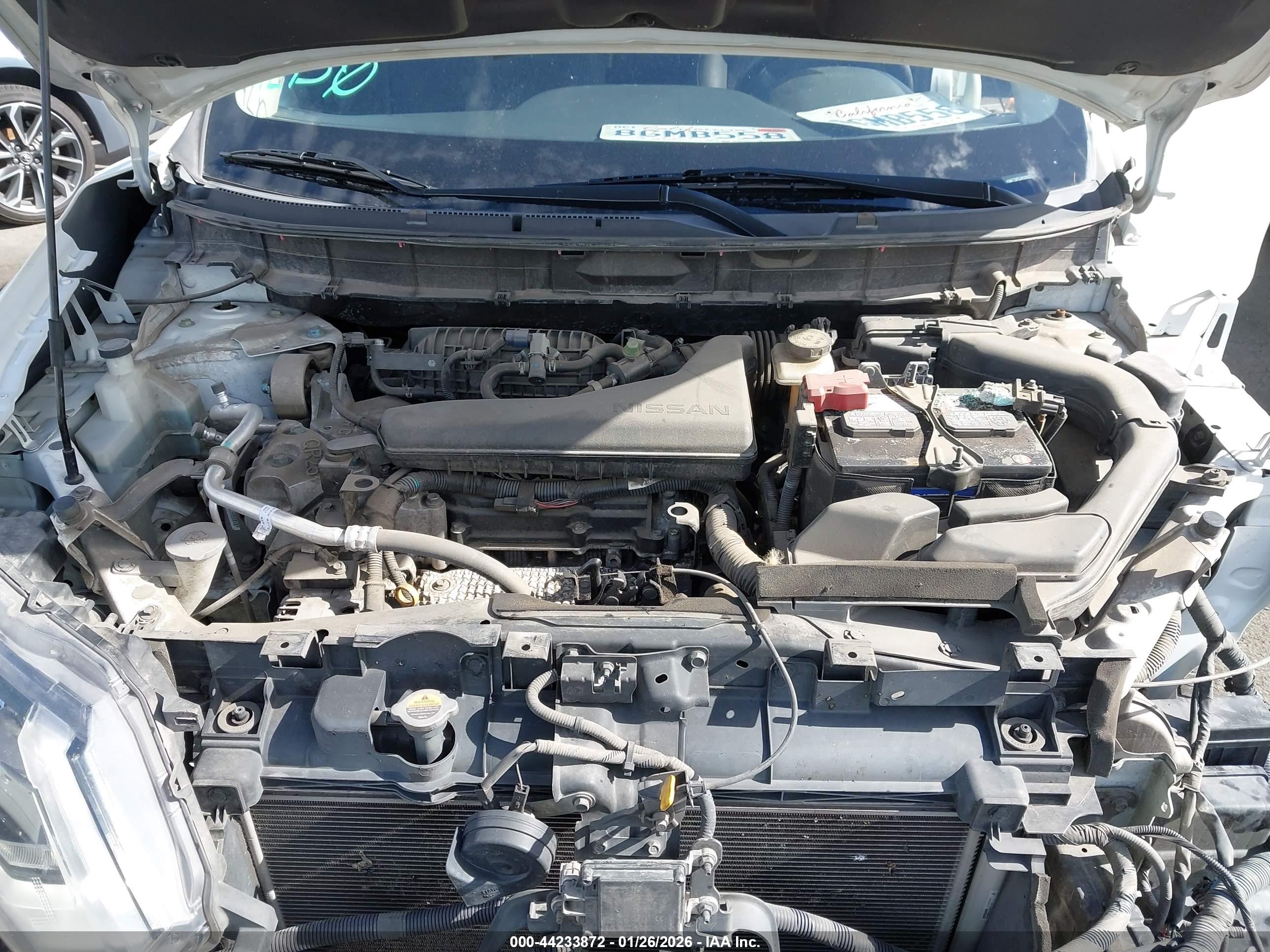 NISSAN ROGUE image 10