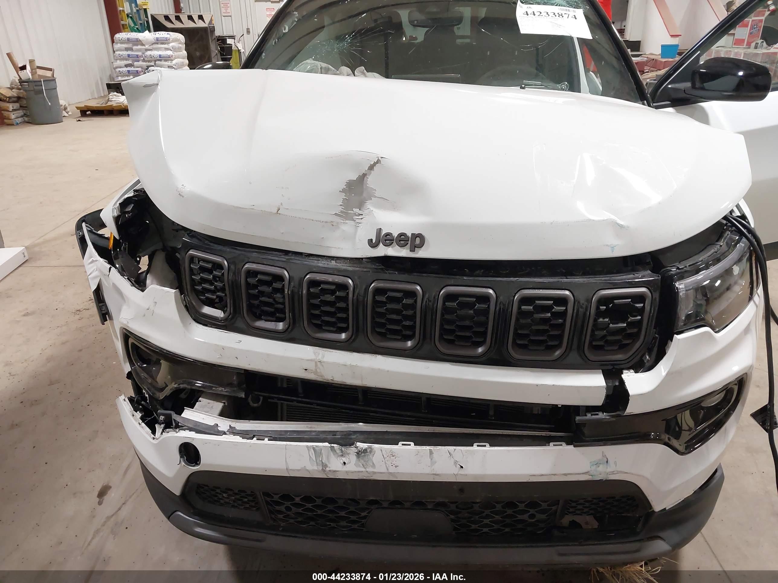 JEEP COMPASS image 6