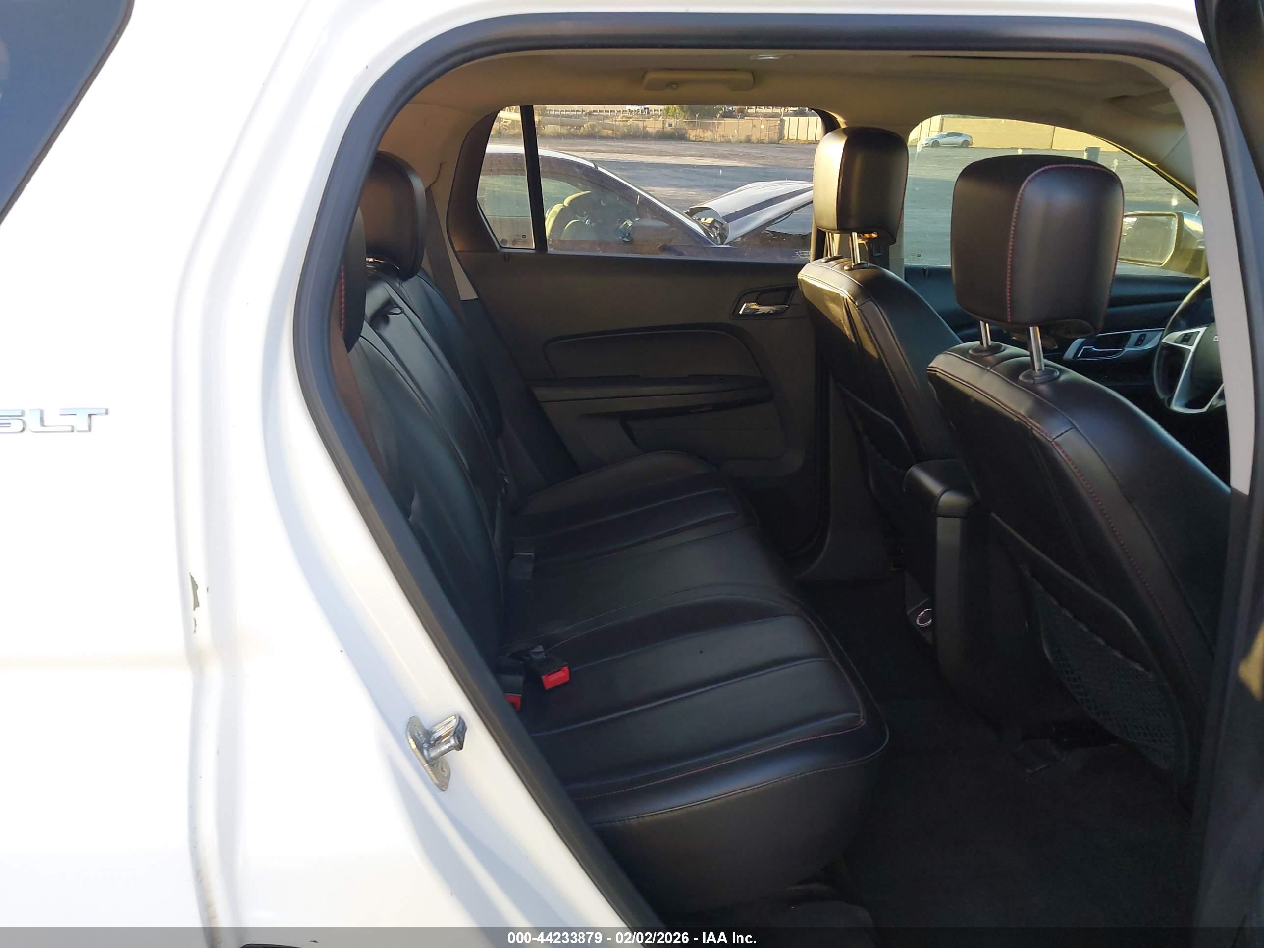 GMC TERRAIN image 8