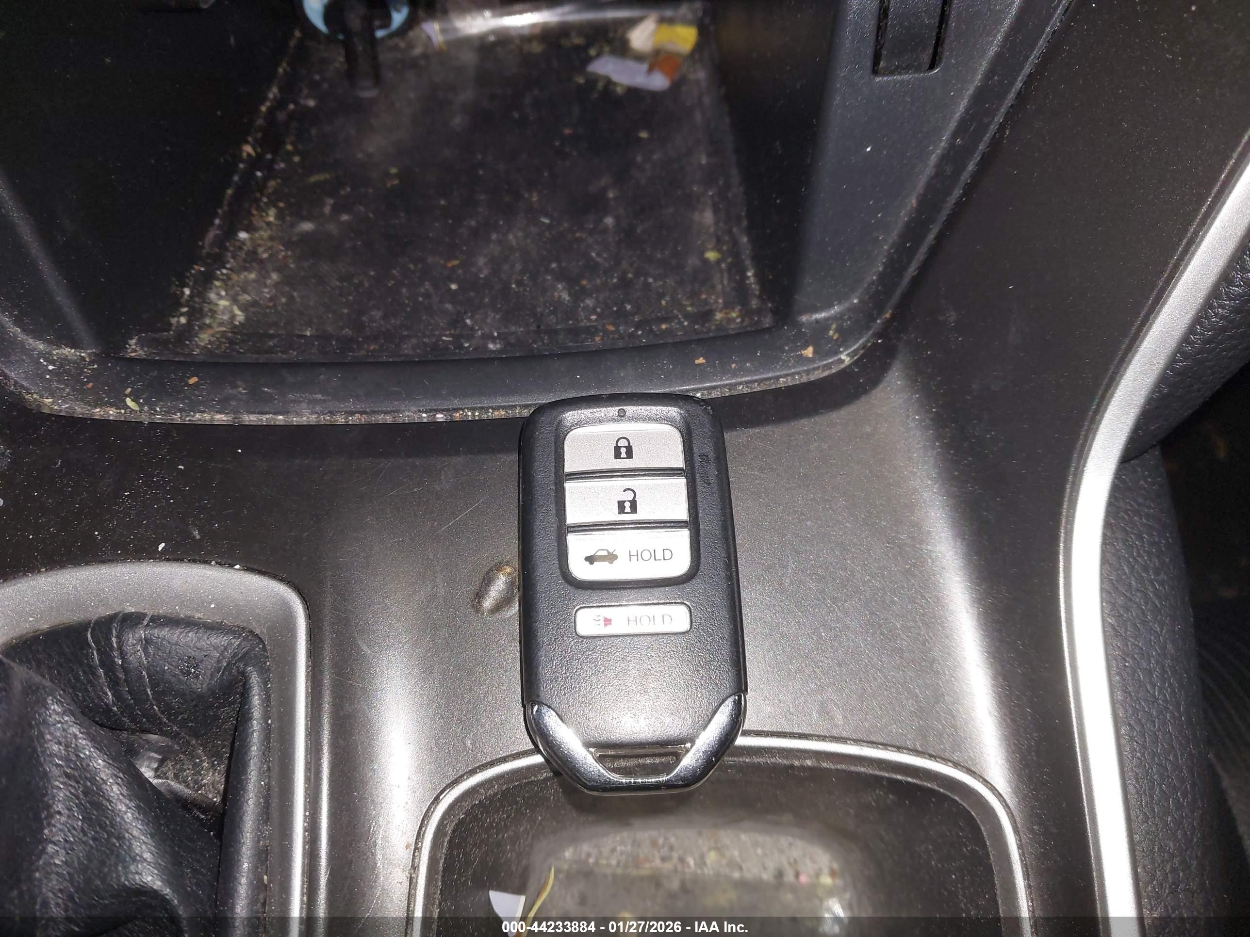 HONDA ACCORD image 11