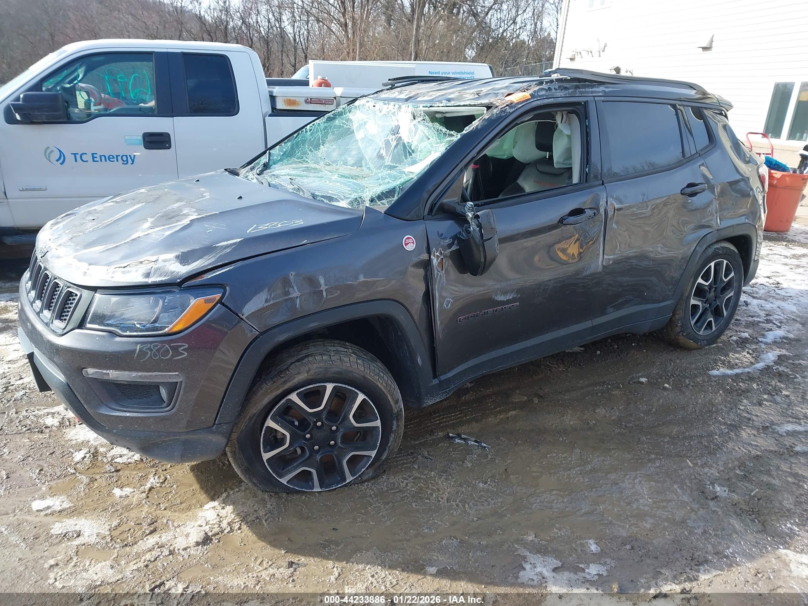 JEEP COMPASS image 2