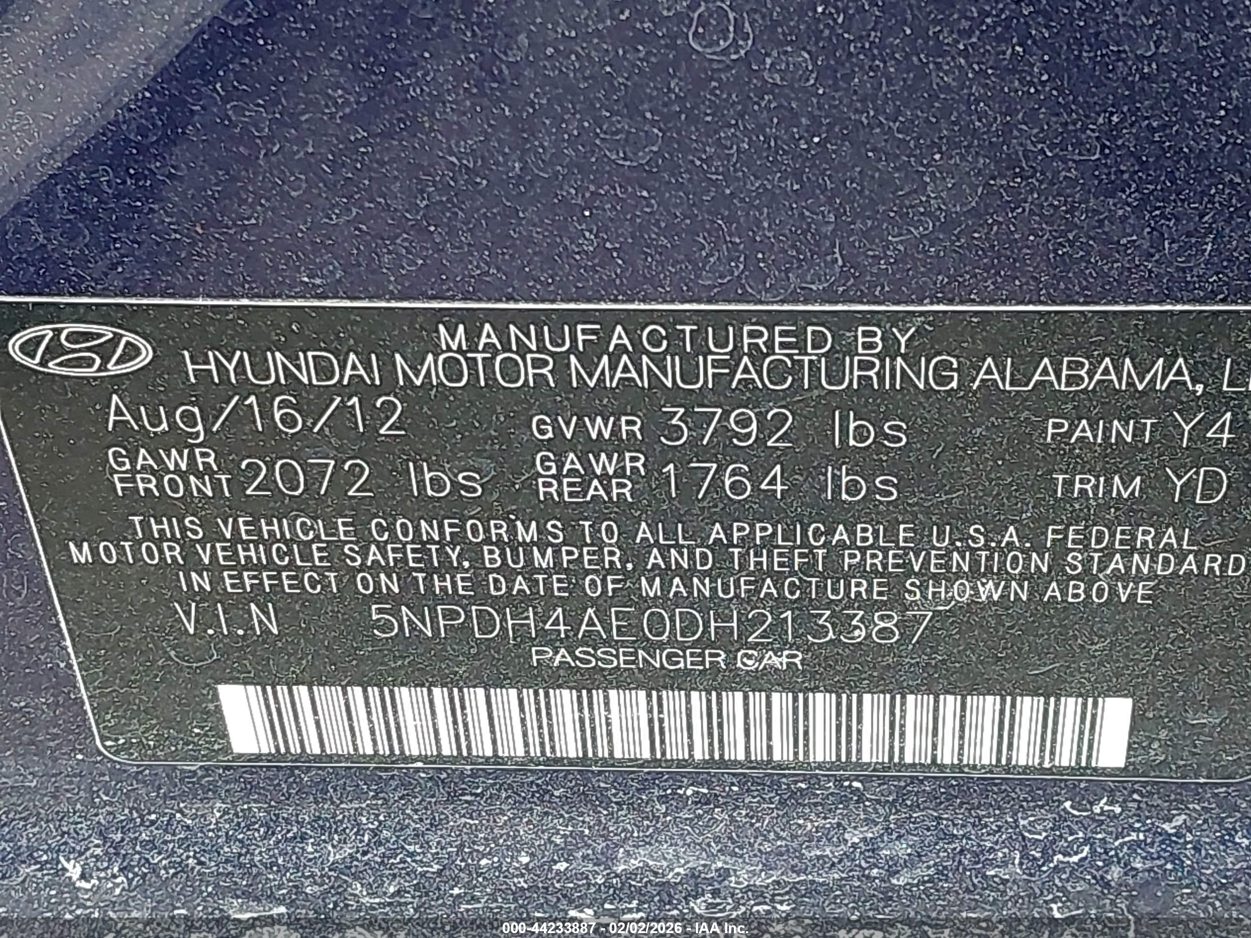 HYUNDAI ELANTRA image 9