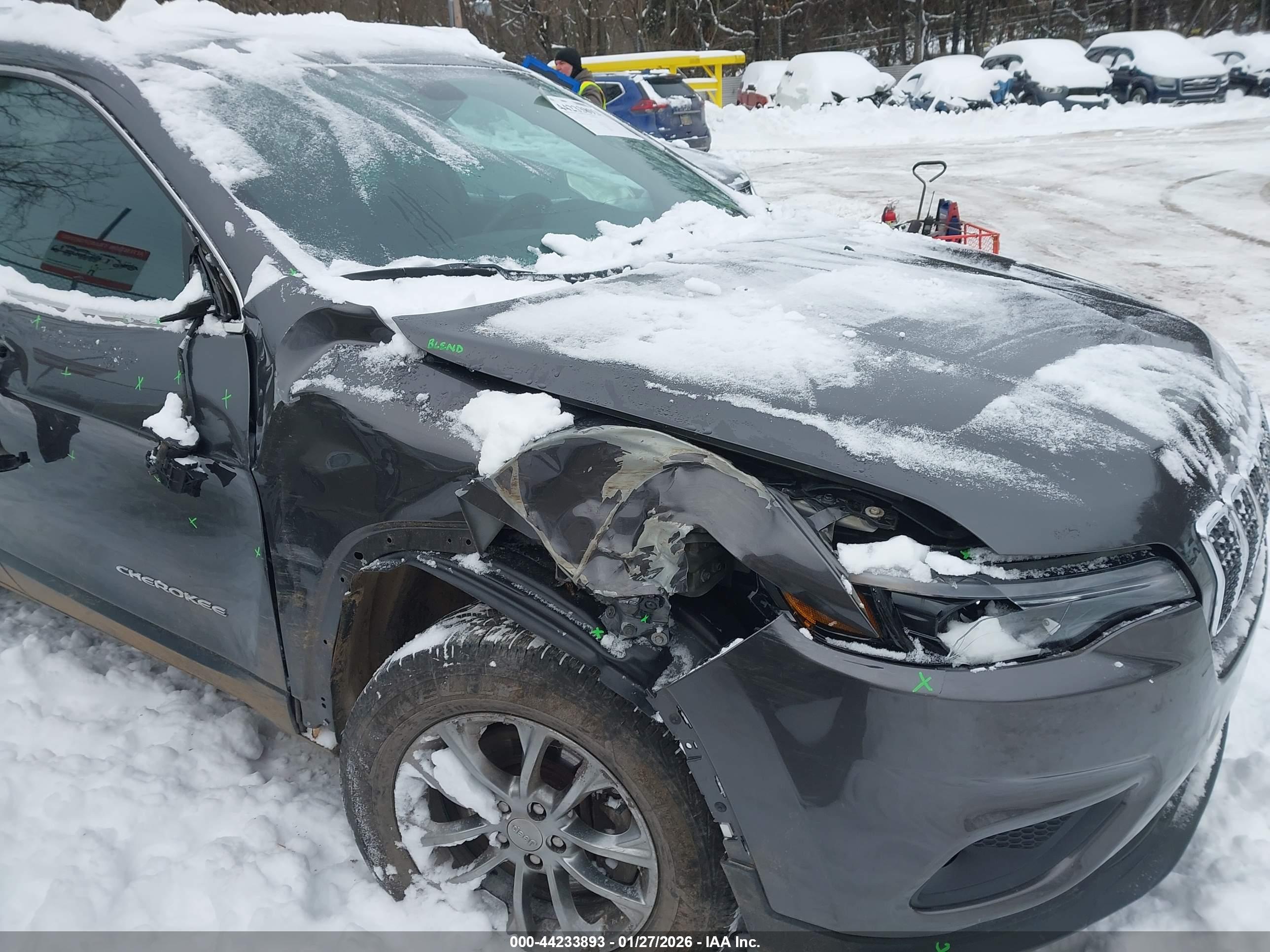 JEEP CHEROKEE image 6