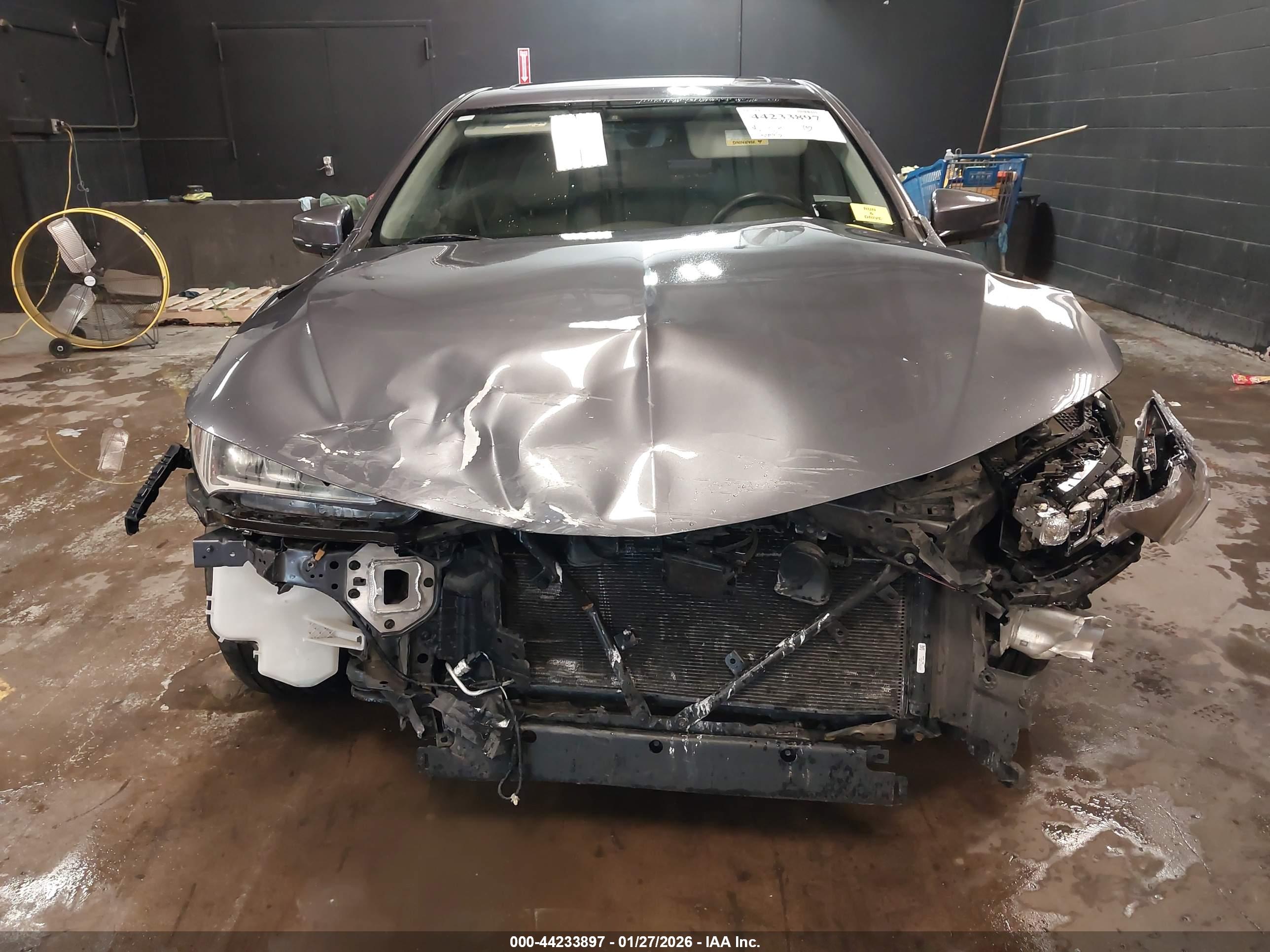 ACURA TLX image 6
