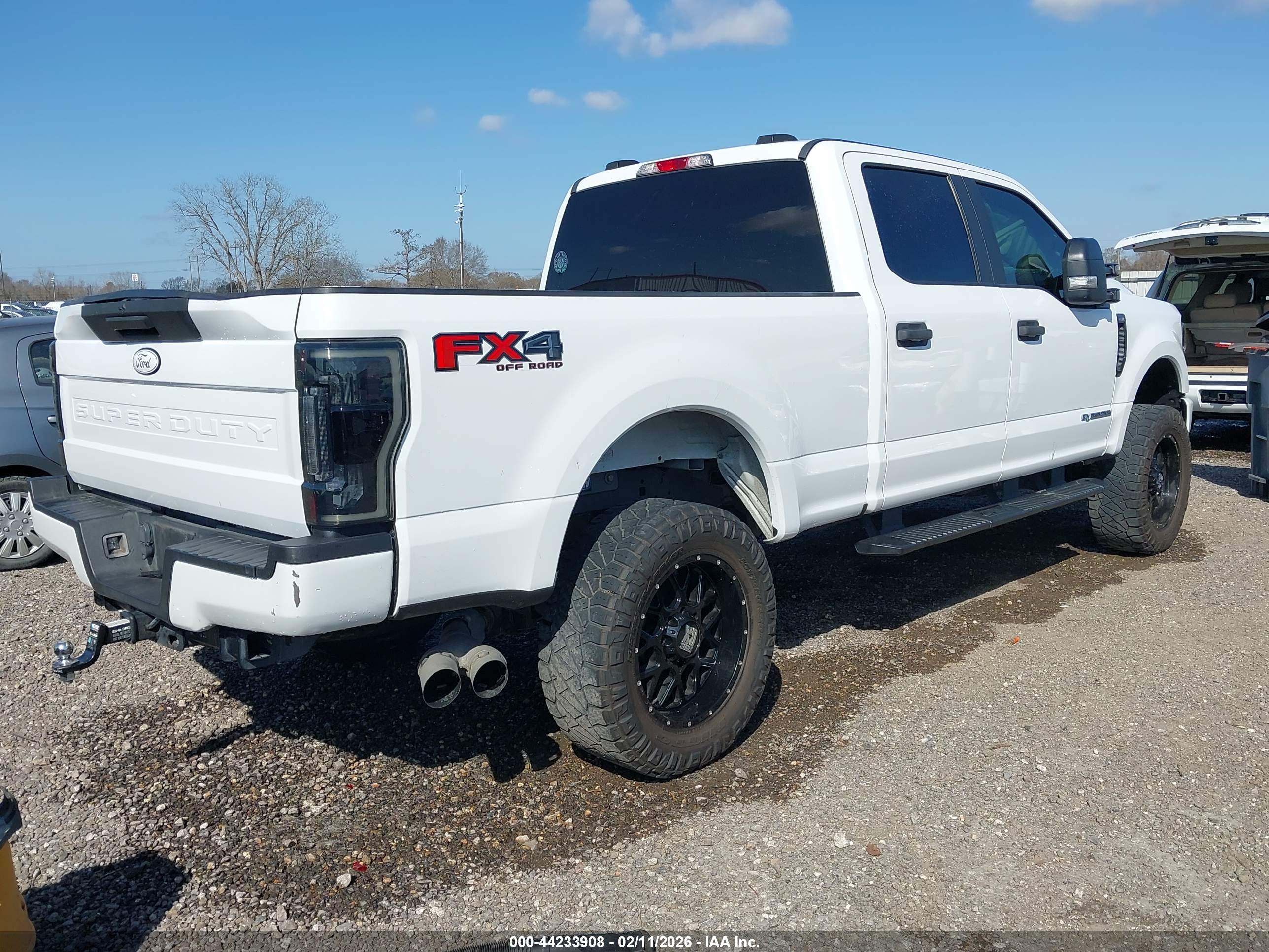 FORD F-250 image 4