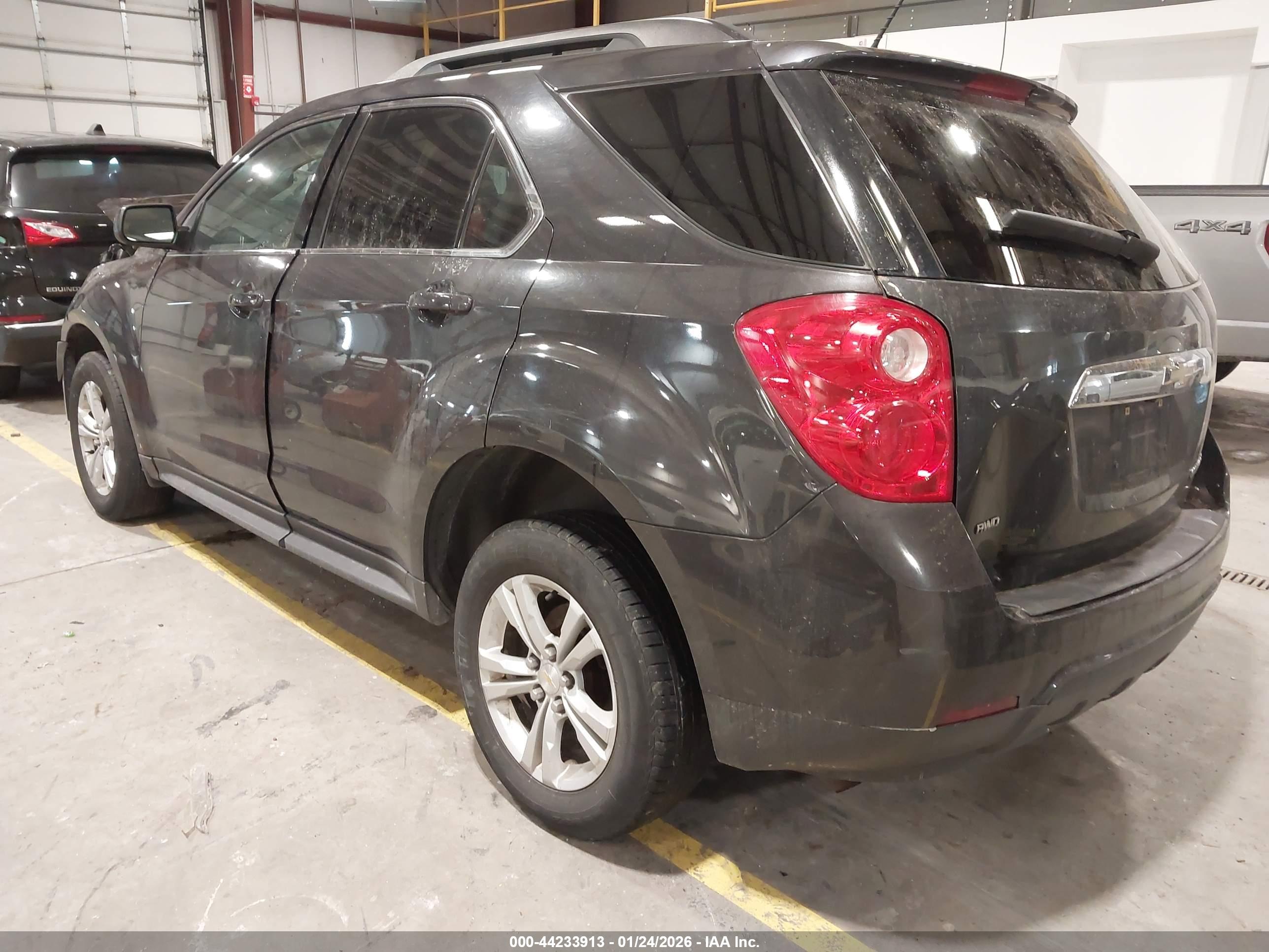 CHEVROLET EQUINOX image 3