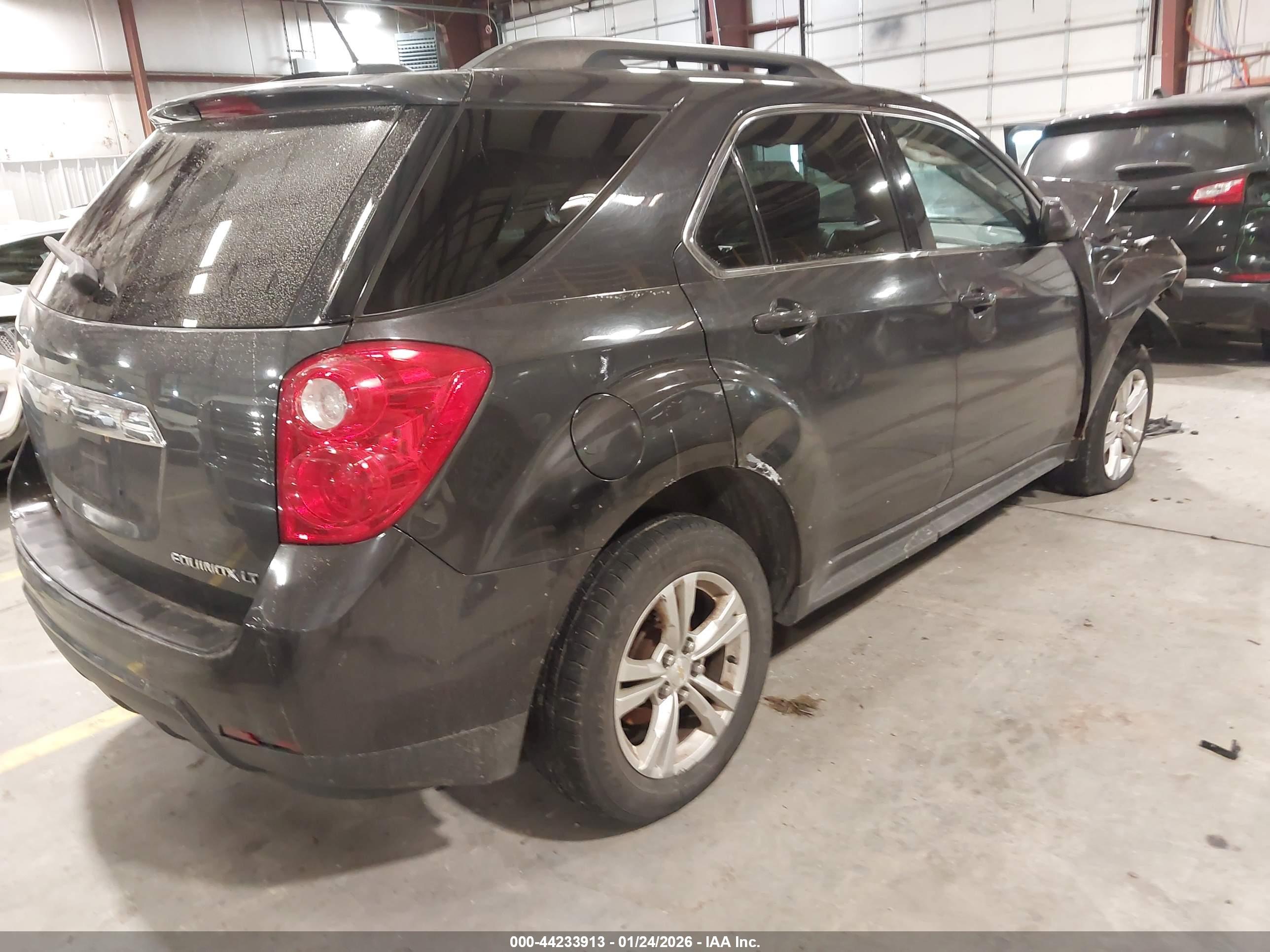 CHEVROLET EQUINOX image 4