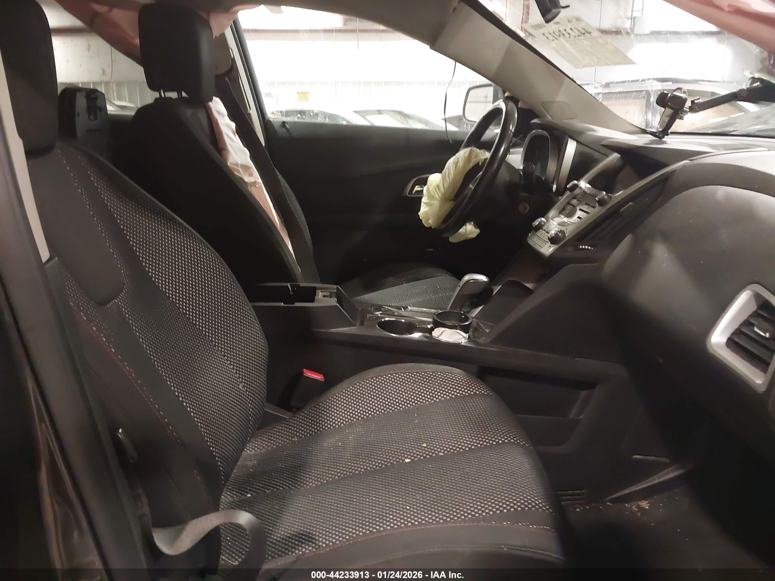 CHEVROLET EQUINOX image 5